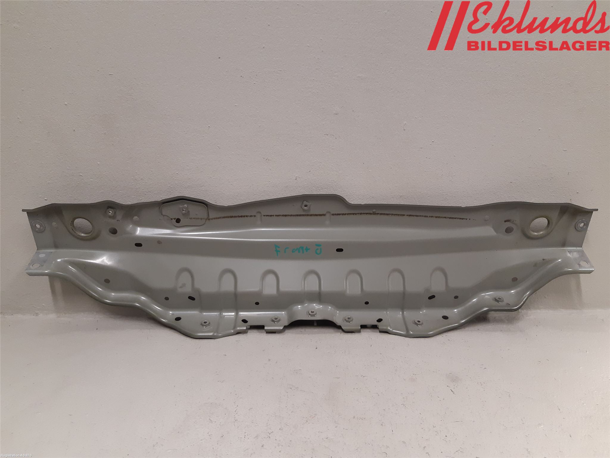 Lexus RX AL20 16-22 Kylarfäste-Ram-Balk