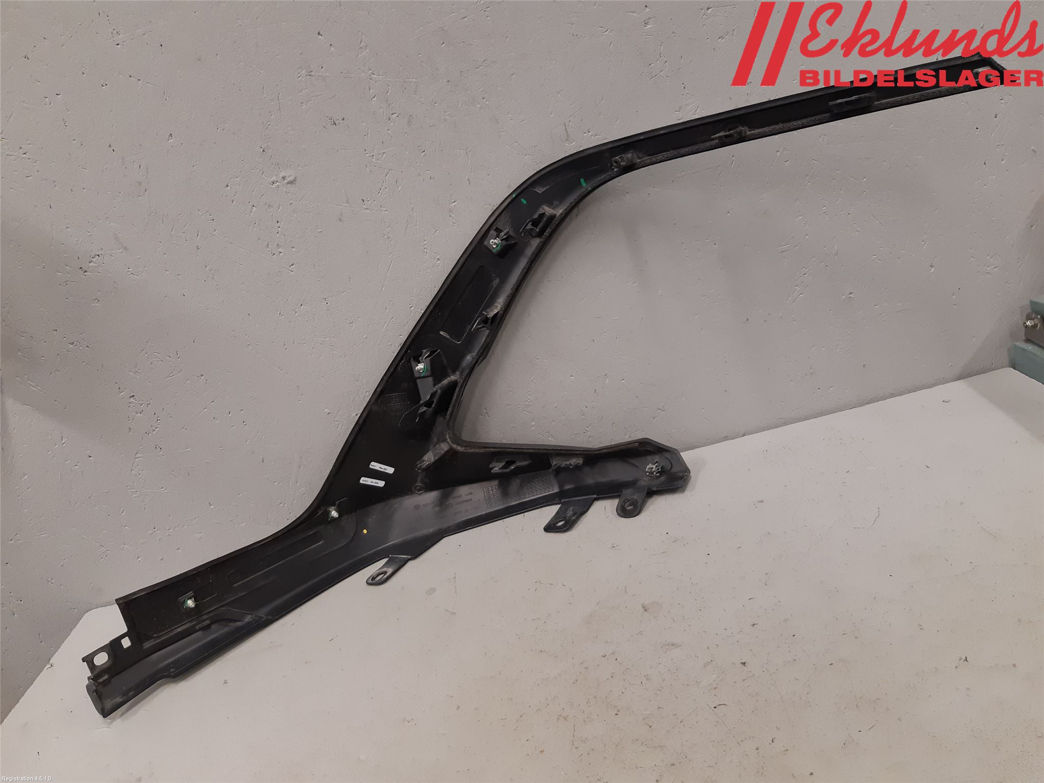 Toyota COROLLA 19- Stötfångarlist Fram