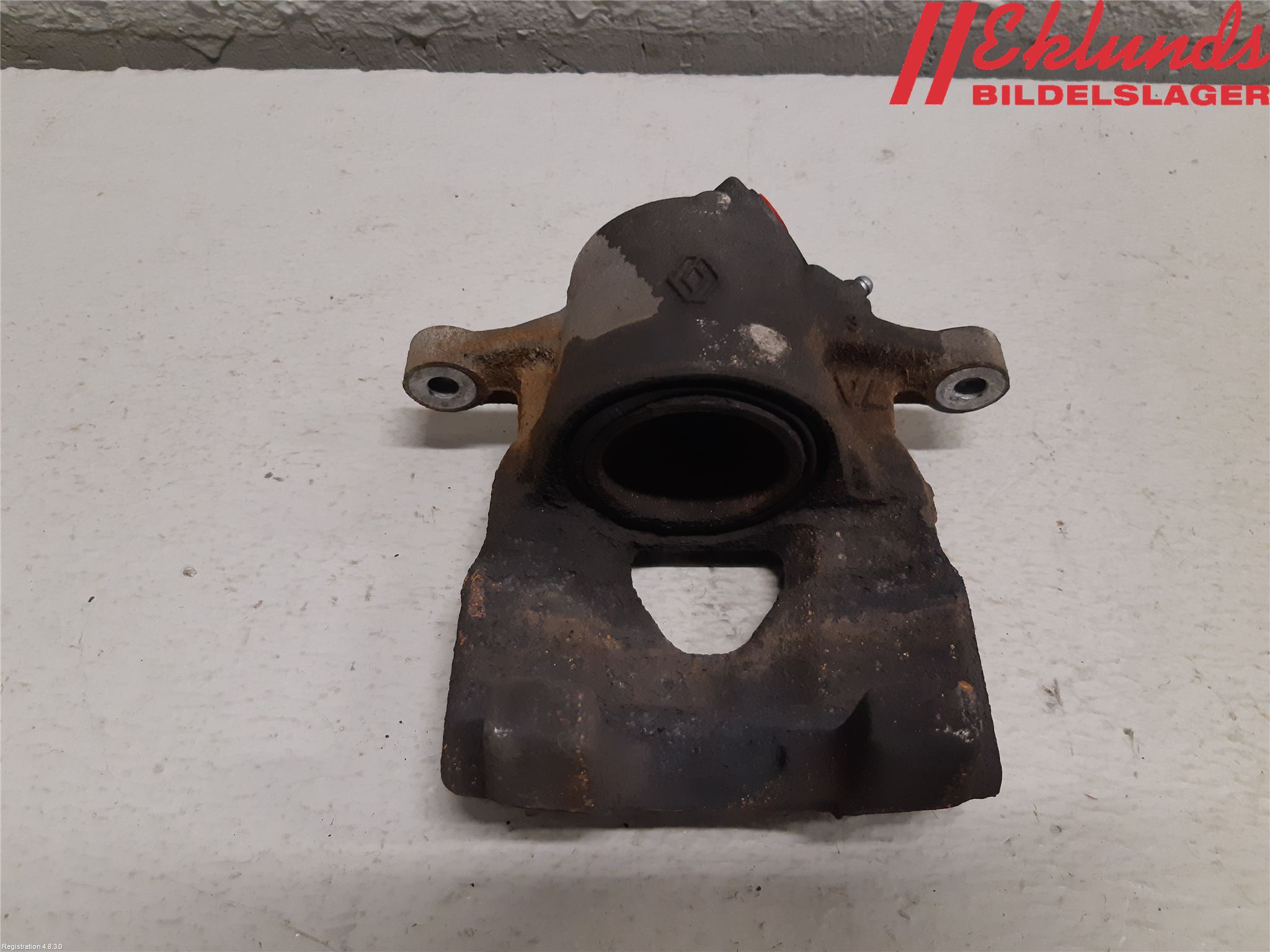 Renault CLIO/E-TECH V 20- Bromsok Fram Höger