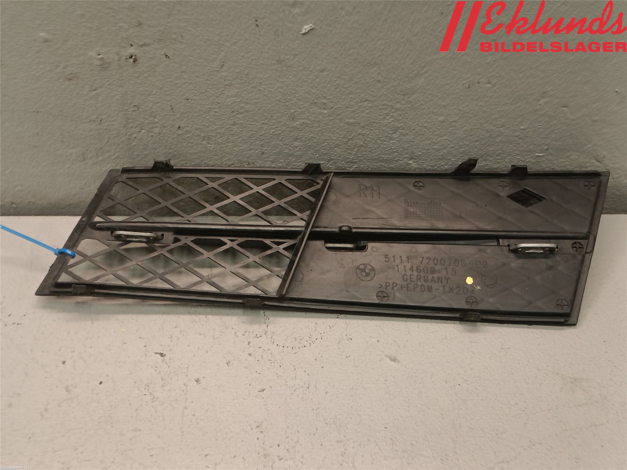 BMW 5 F10/F11/F18 09-17 Dimljussarg Fram