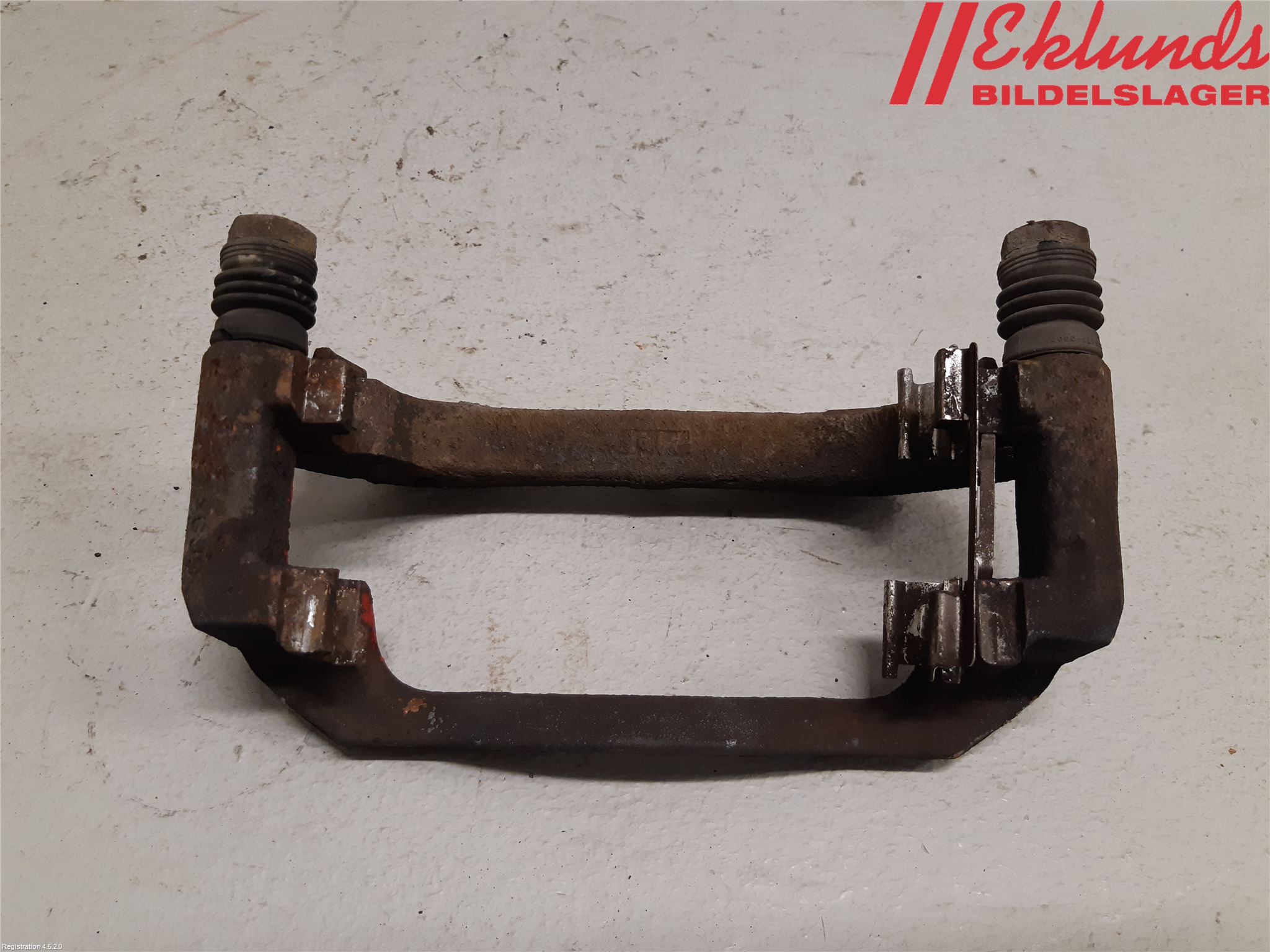 Opel ASTRA J 10-15 Bromsokshållare