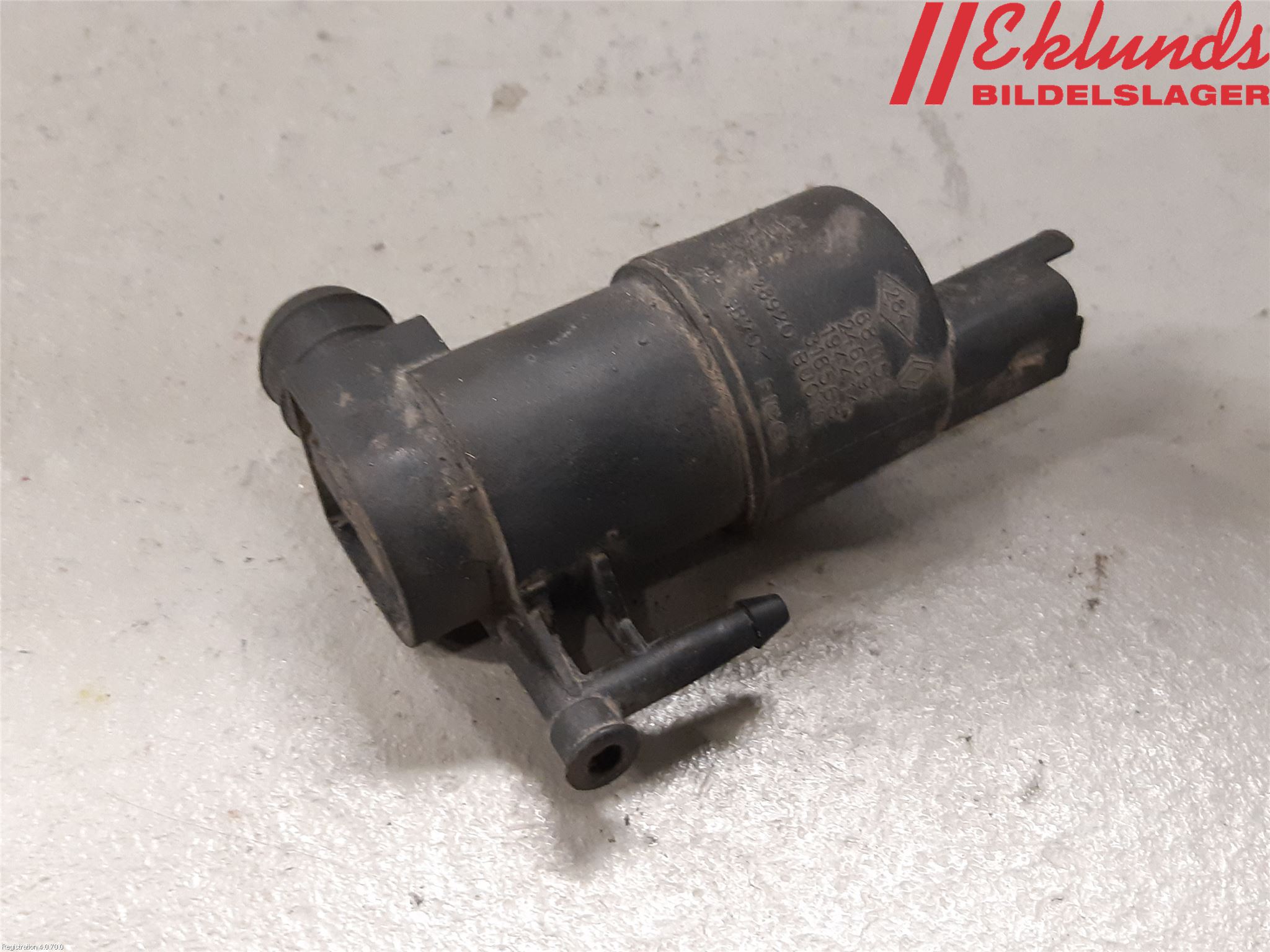 Renault TRAFIC/E-TECH 15- Spolarpump Vindruta