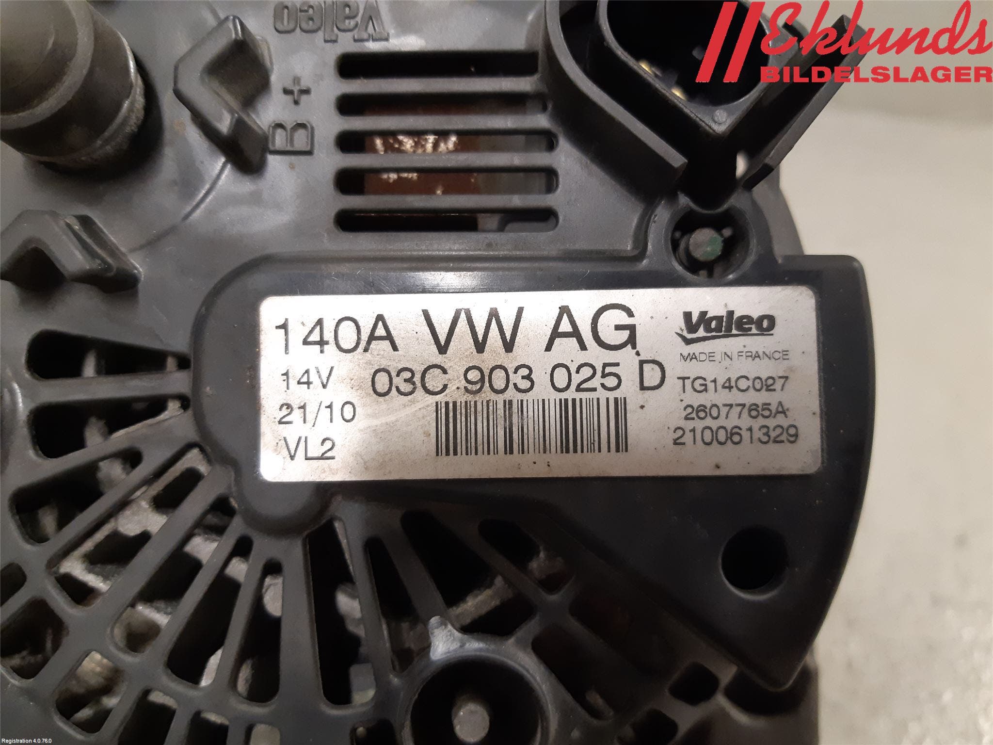 Volkswagen VW GOLF VI 09-13 Generator