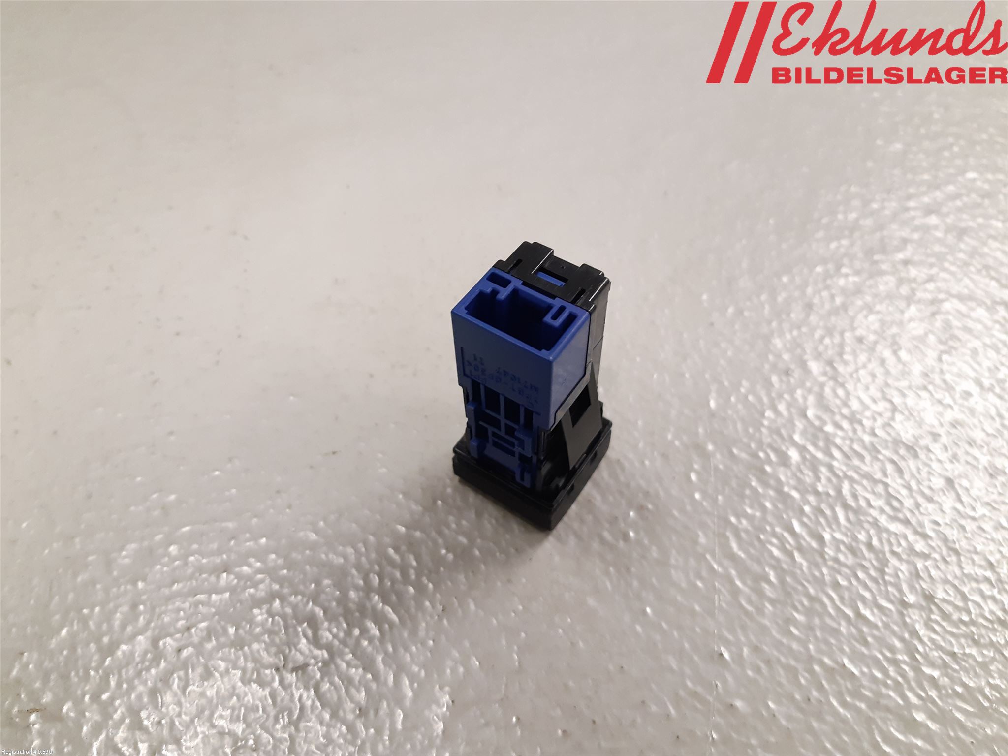 Toyota YARIS XP130 15-20 Strömställare Ljus