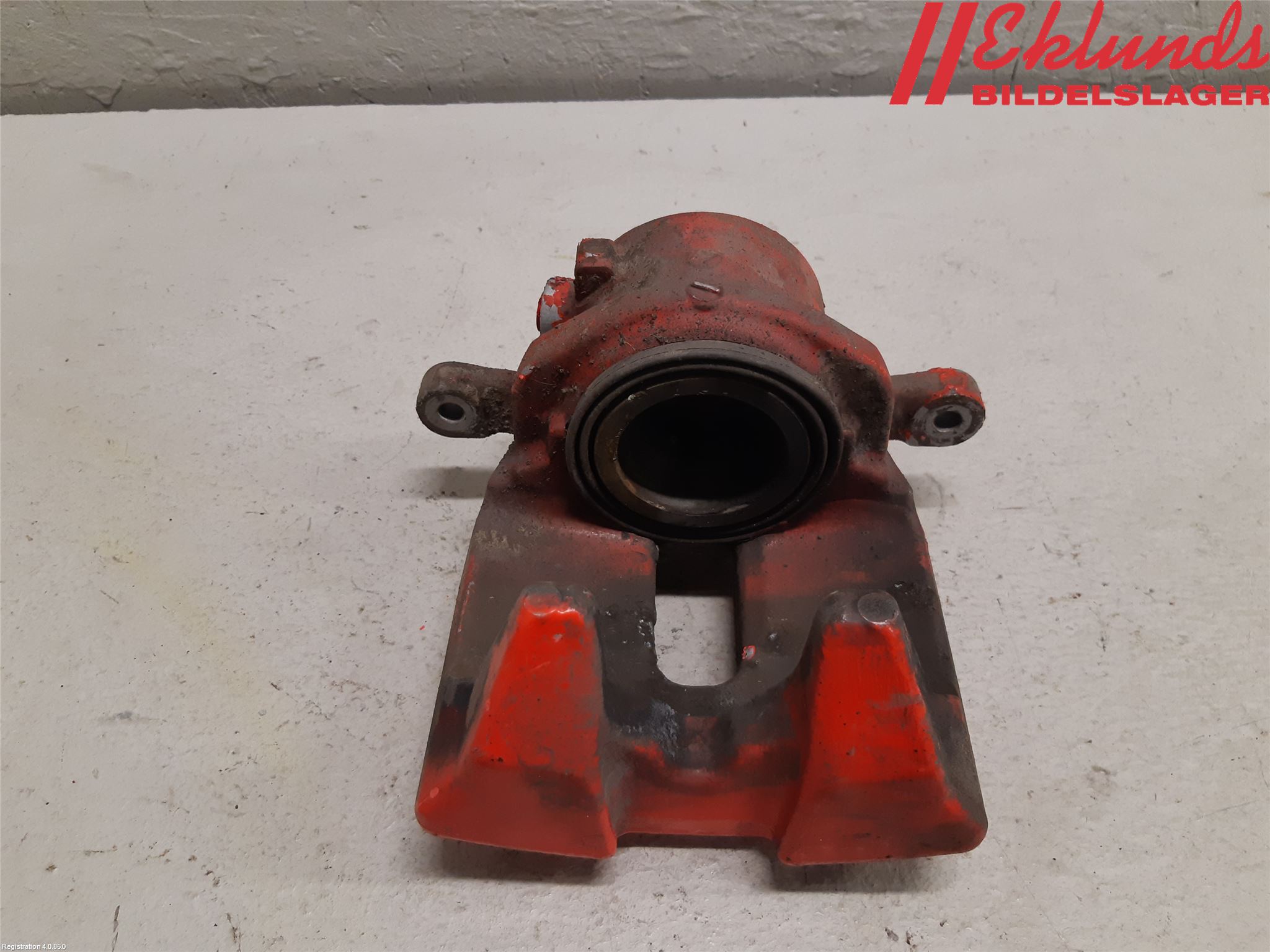 BMW 5 G30/G31/F90 17-23 Bromsok Fram Höger
