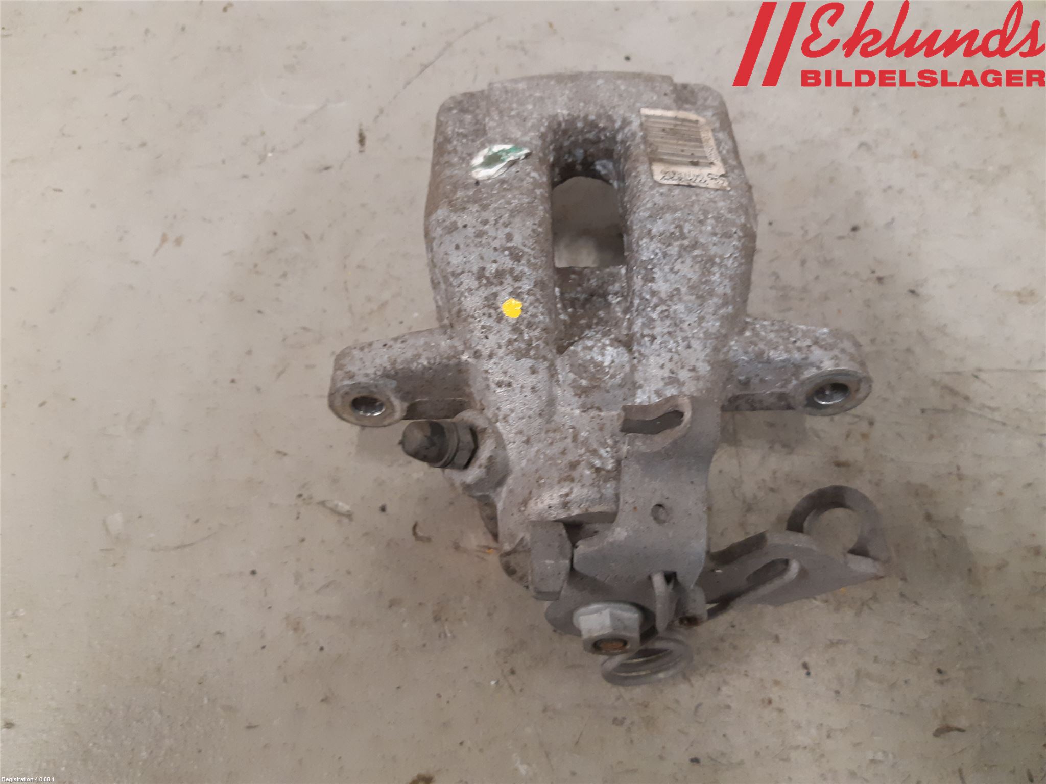 Opel CROSSLAND X 18- Bromsok Bak Höger