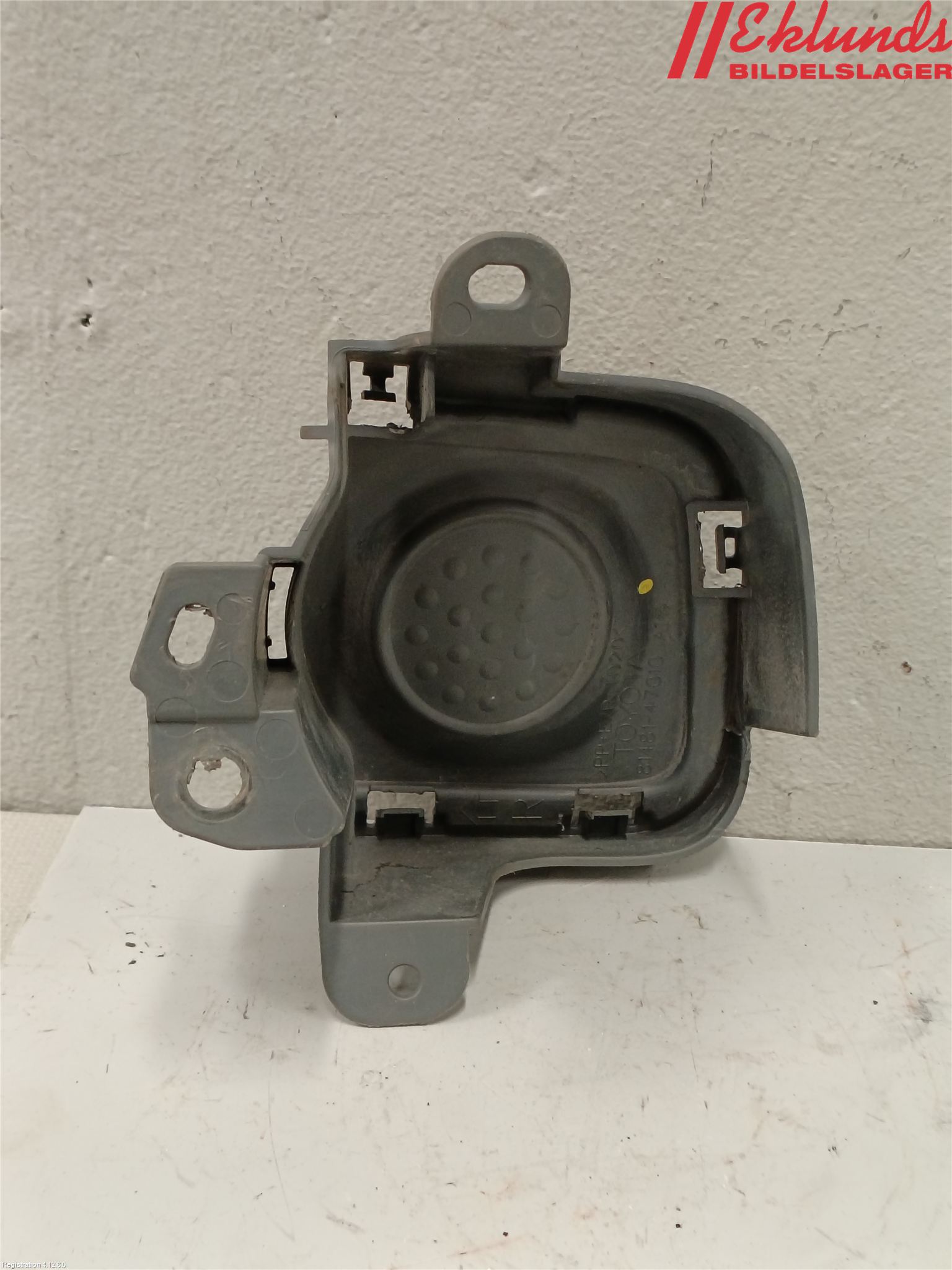 Toyota PRIUS ZVW30 09-20 Dimljussarg Fram