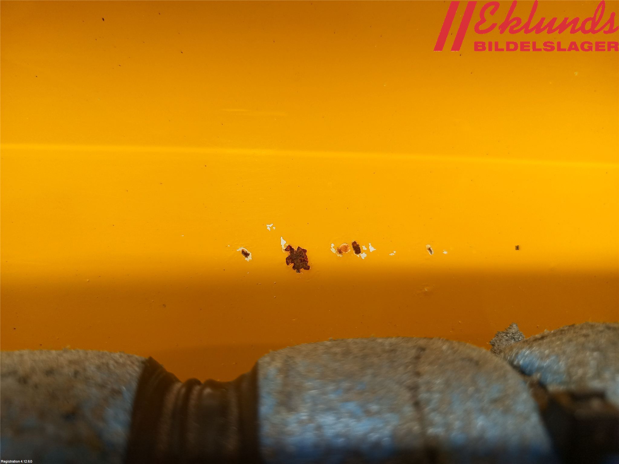 Volkswagen VW CADDY 11-15 Dörr Fram Vänster