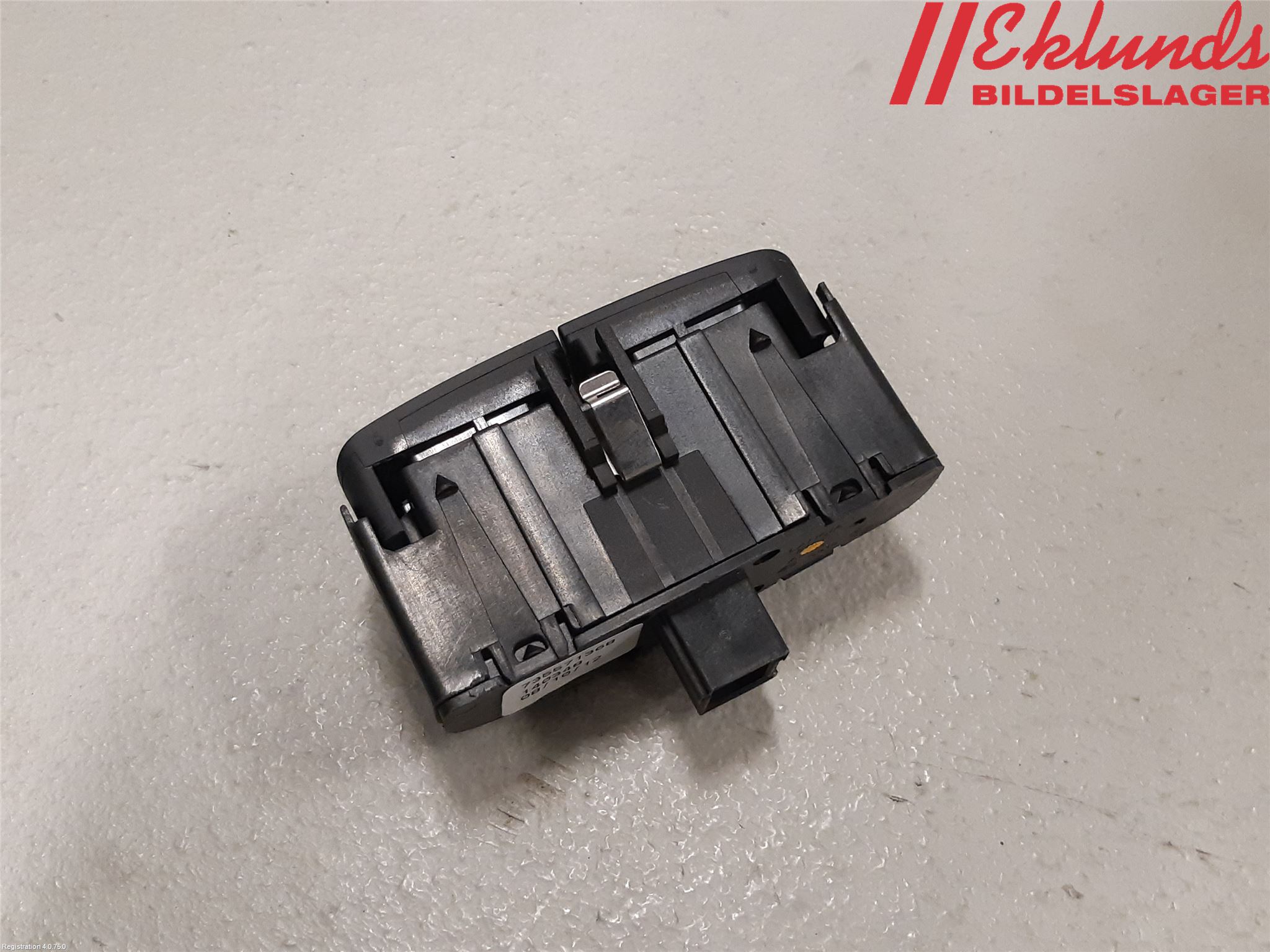 Fiat 500L 13-19 Strömställare Antisladd