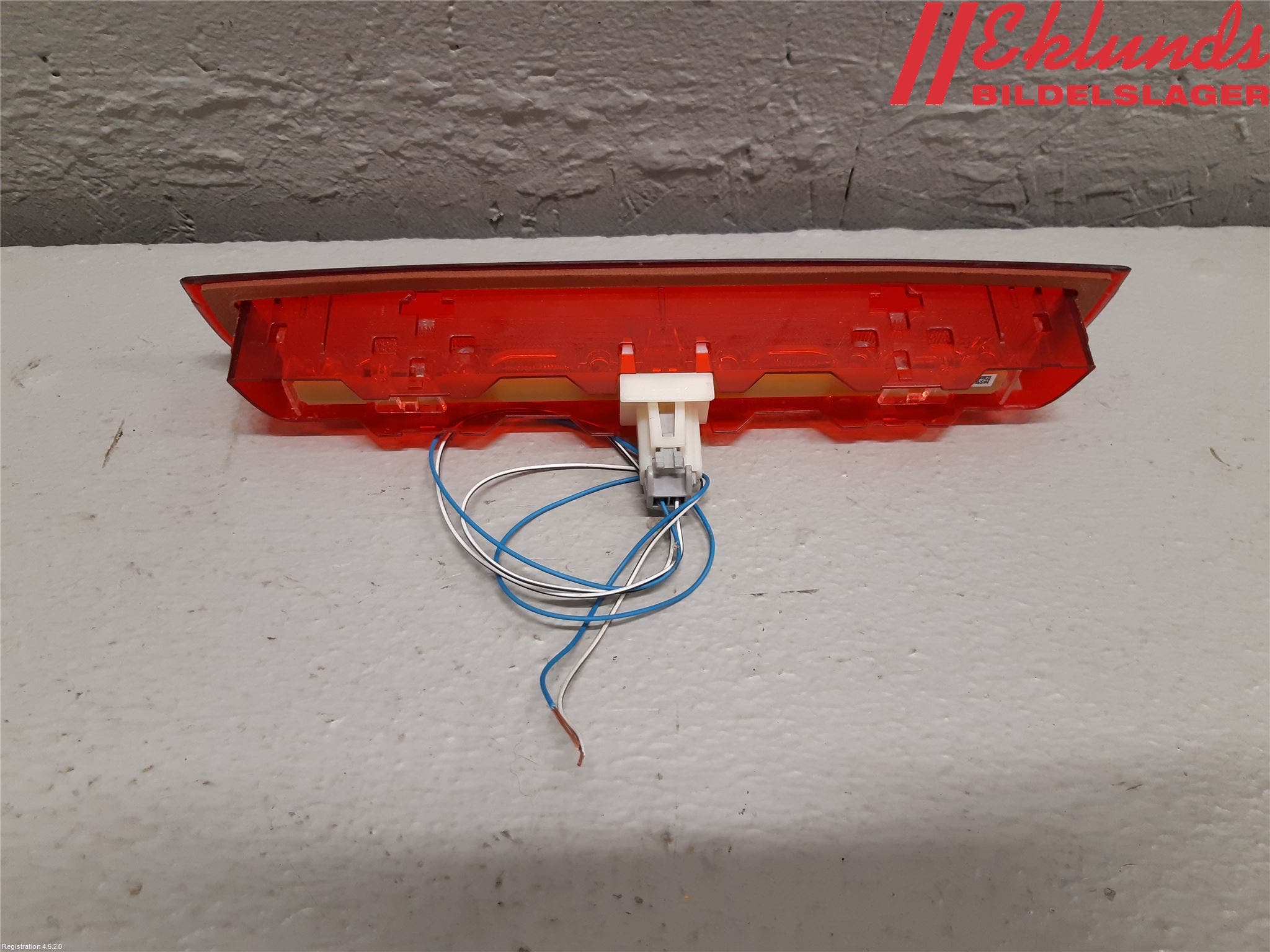 Toyota YARIS XP130 15-20 Bromsljus Bakruta