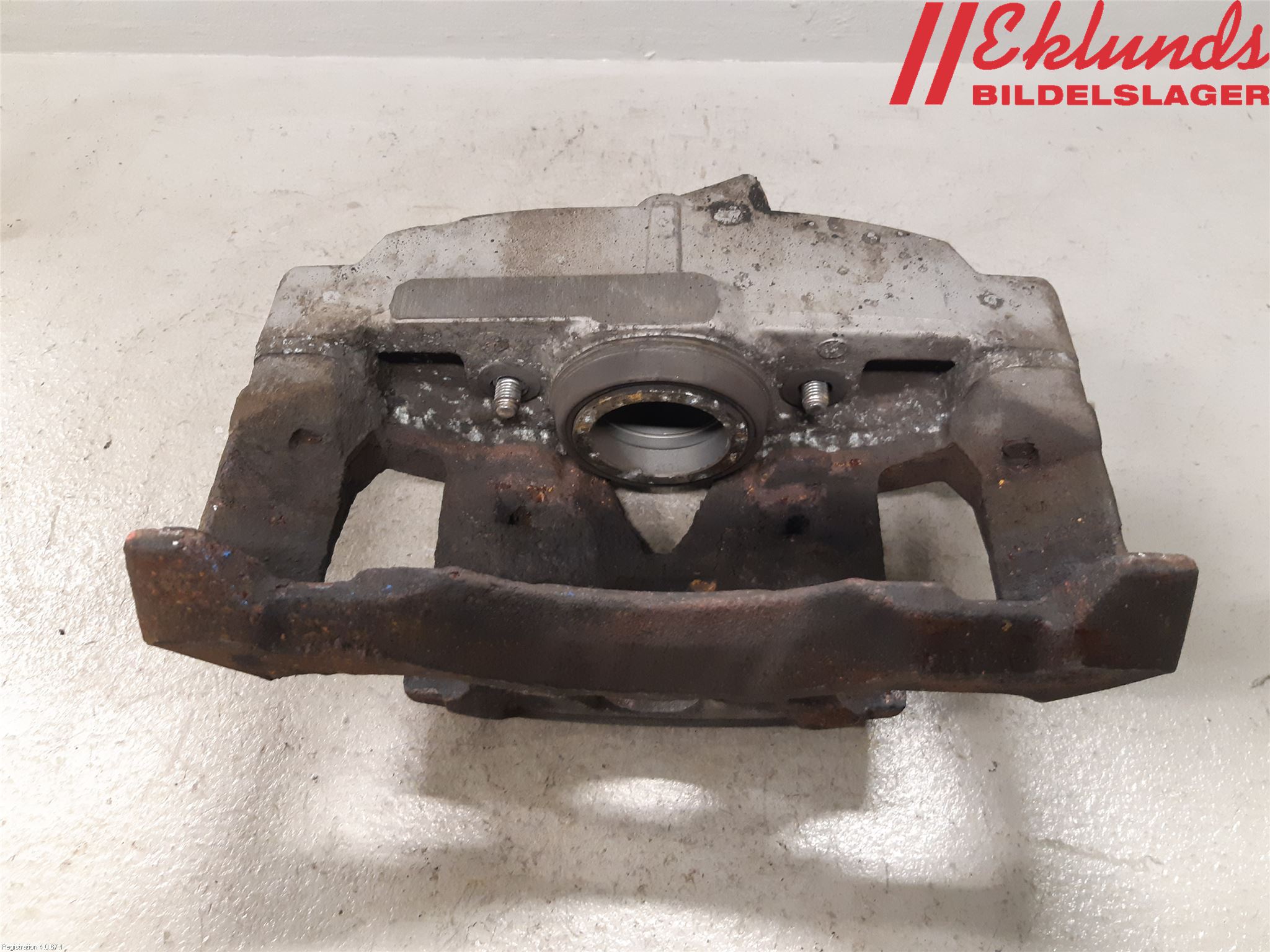 Volvo XC70 14-16 Bromsok Fram Höger