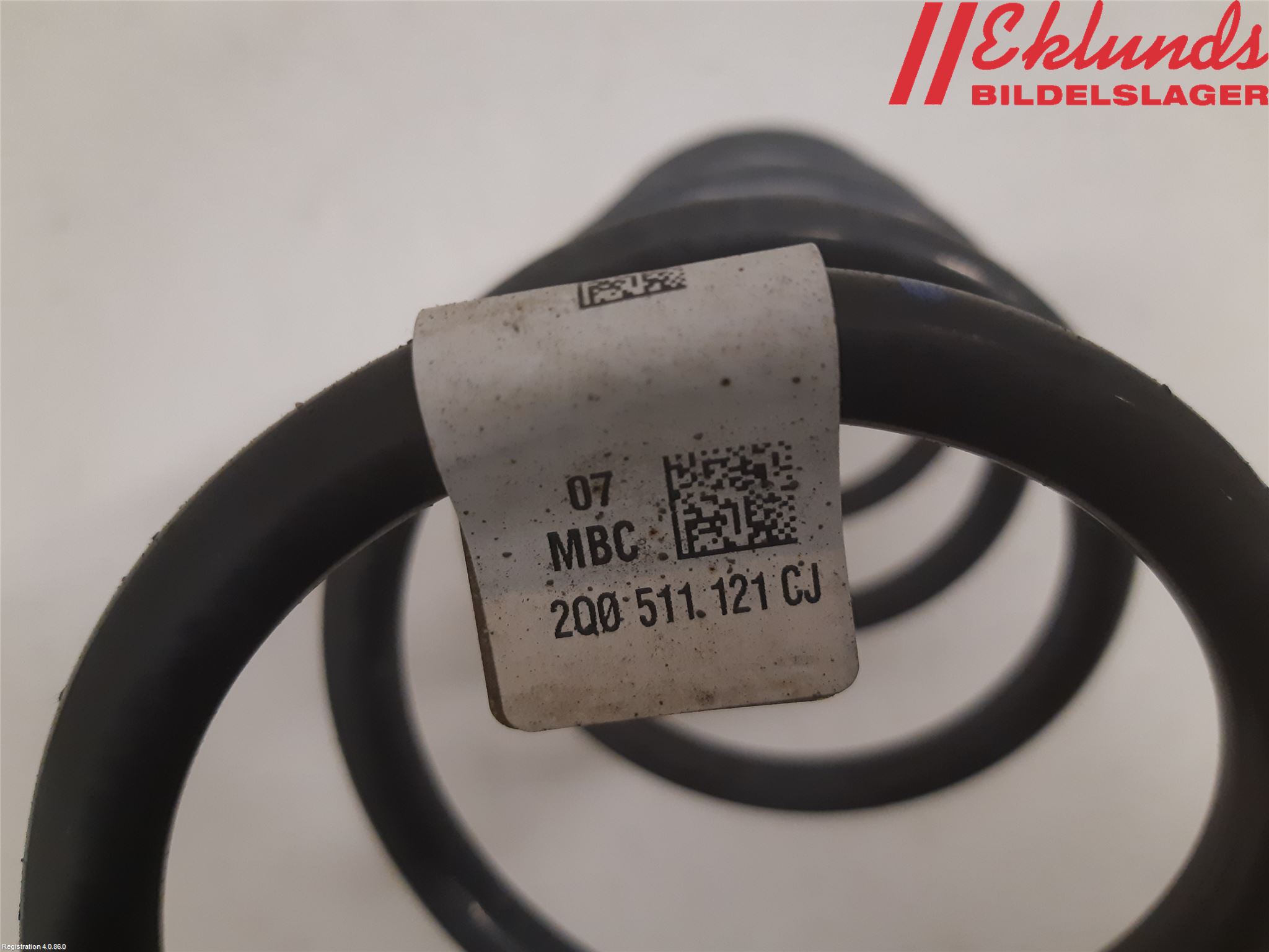 Volkswagen VW POLO VI 18->> Fjäder Bak