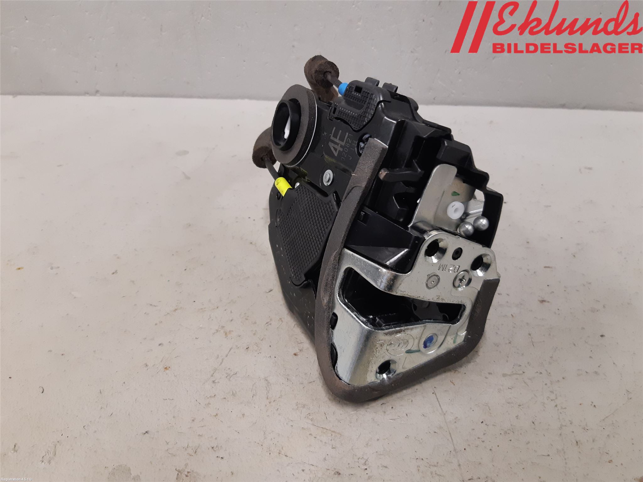 Toyota COROLLA 19- Låskista-Dörrlås