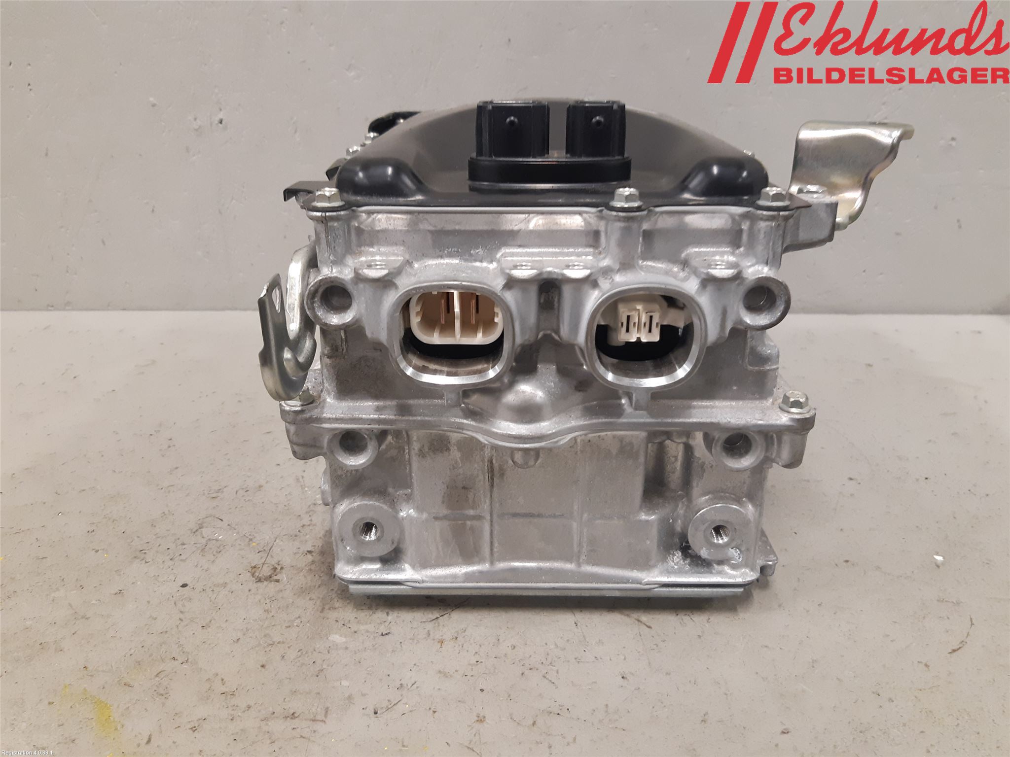 Toyota COROLLA 19- Inverter Hybrid