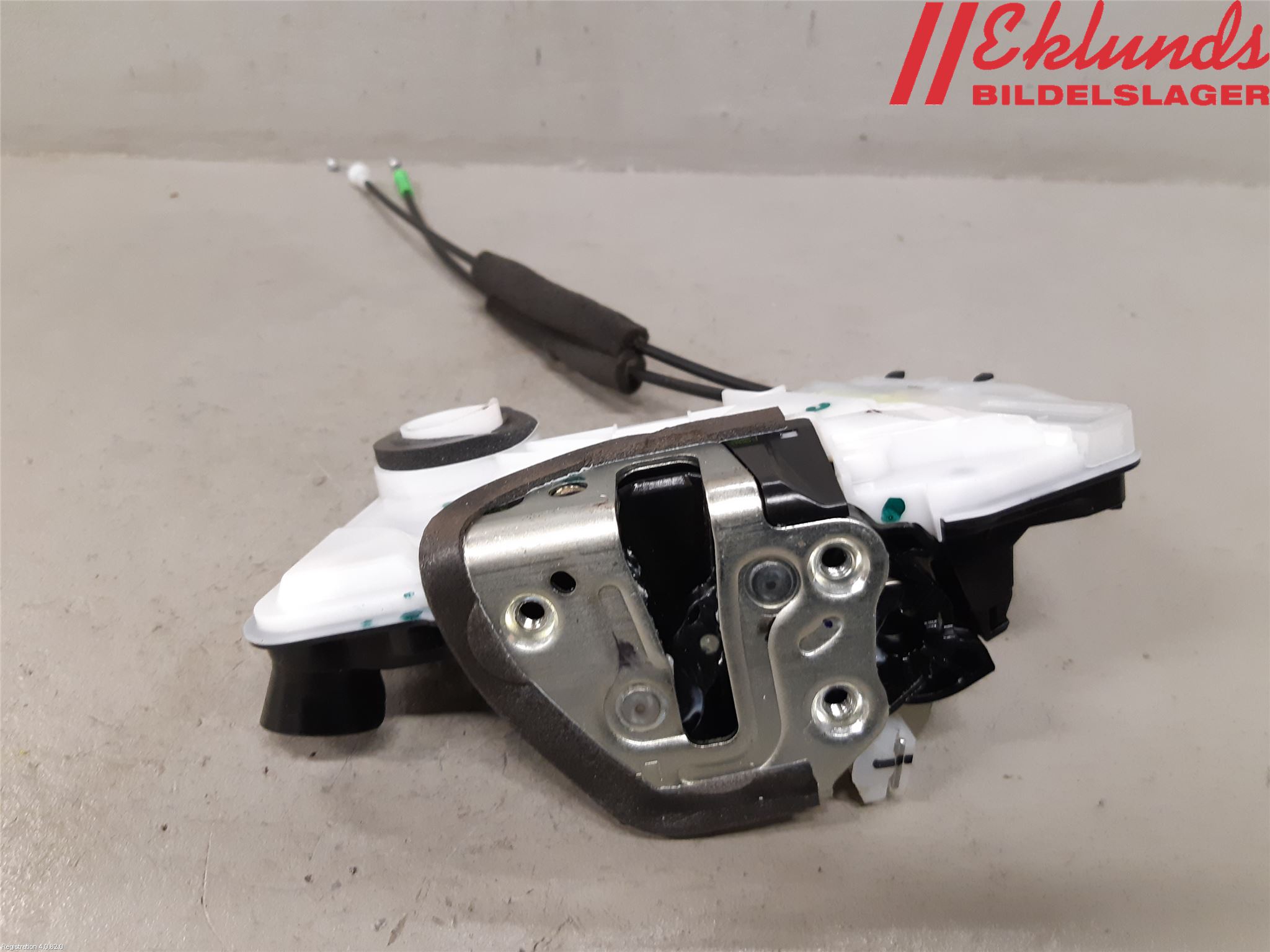 Toyota COROLLA 19- Låskista-Dörrlås