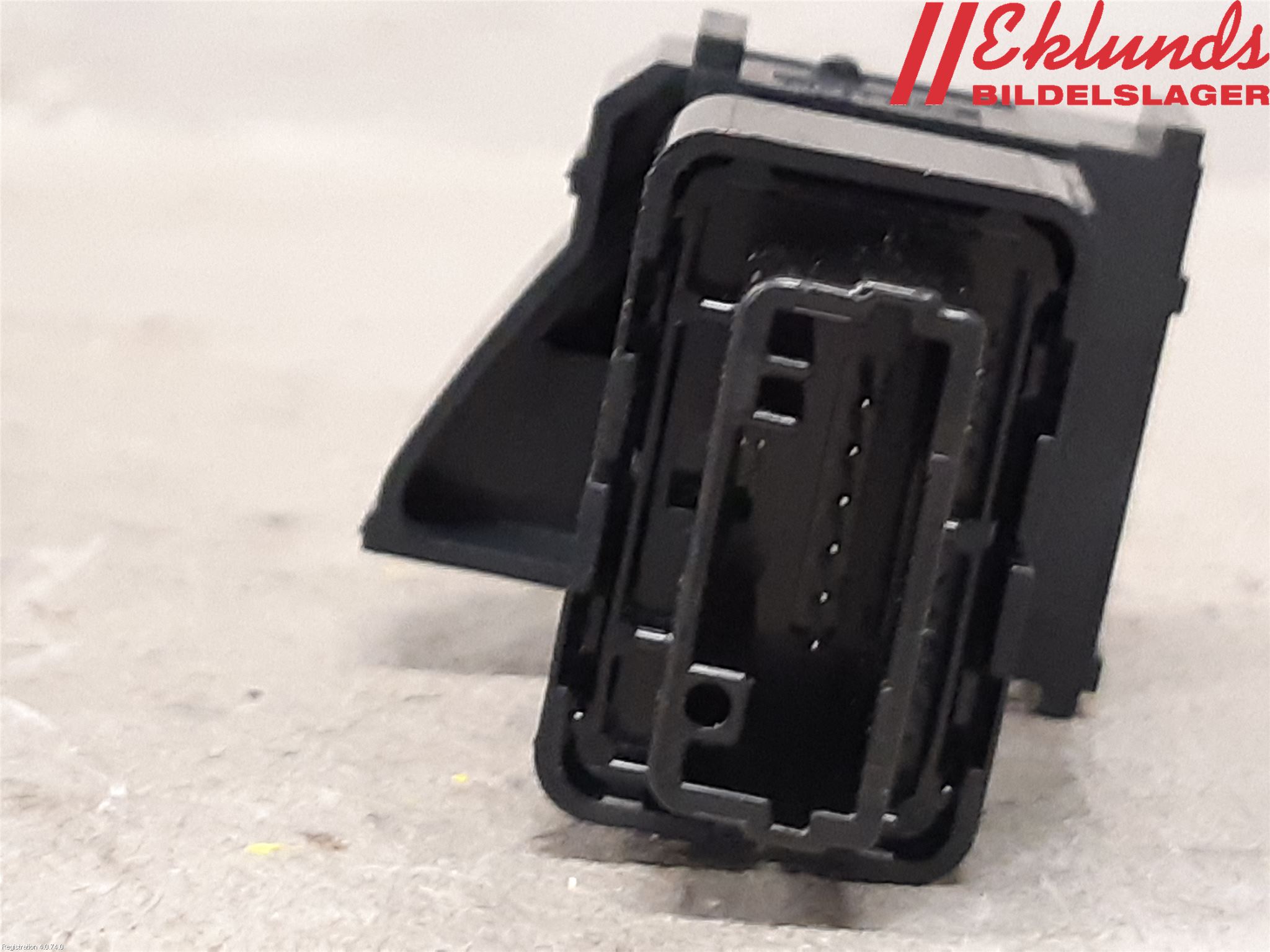 Toyota PRIUS (ZVW50) 16-21 Strömställare Parkeringsbroms