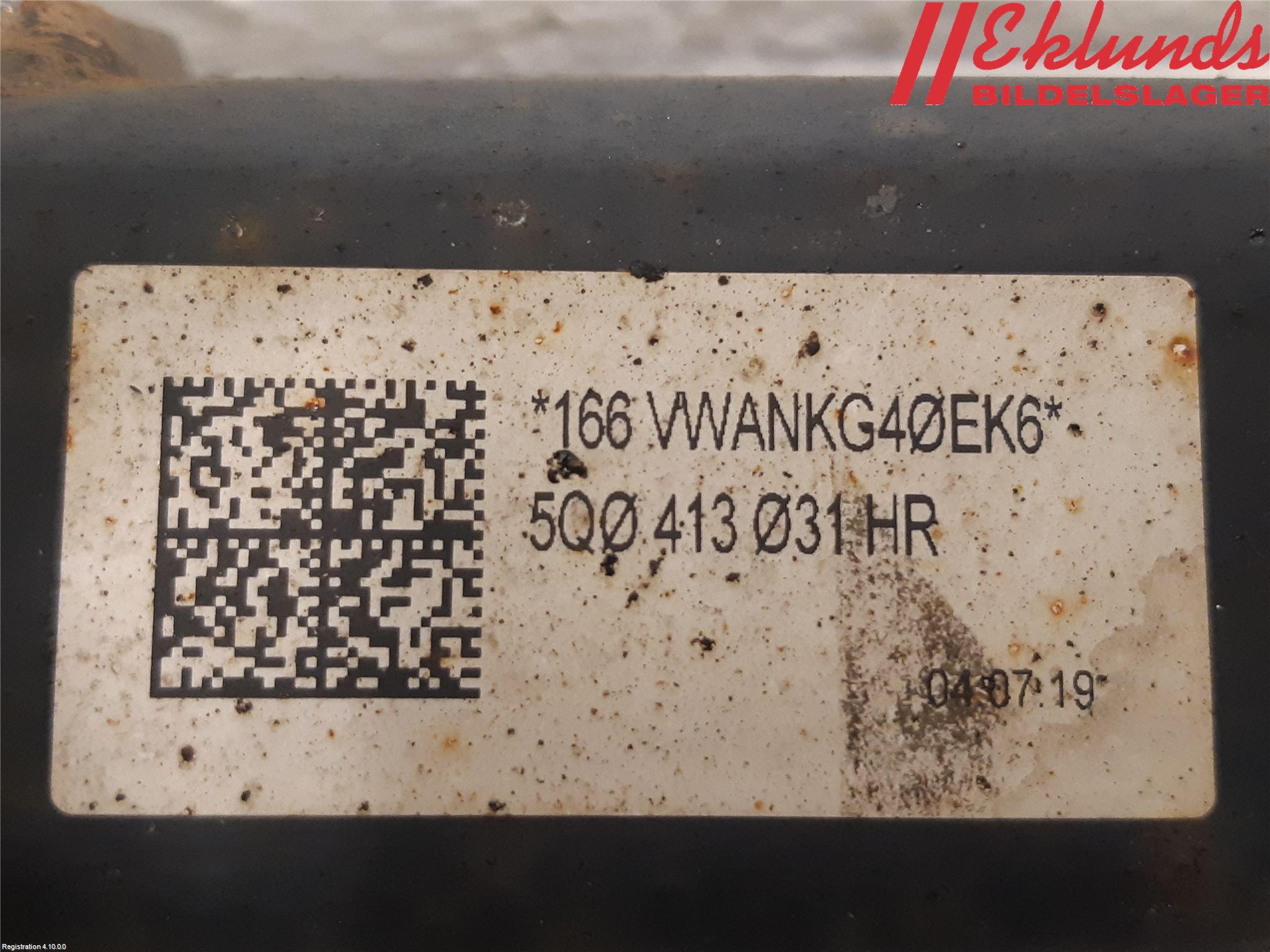 Volkswagen VW T-ROC 18- Fjäderben Fram Höger