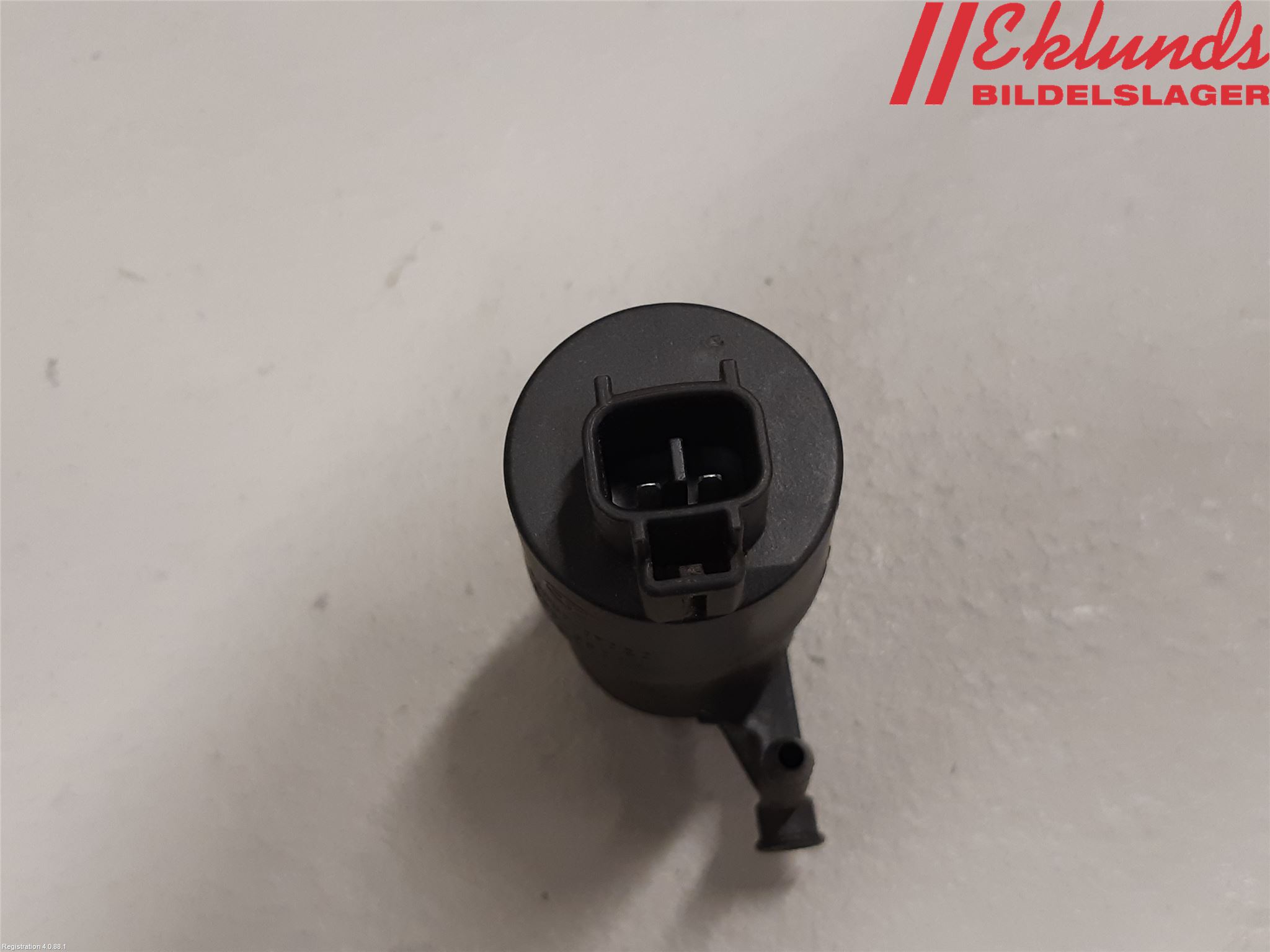 Toyota VERSO 09-18 Spolarpump Baklucka