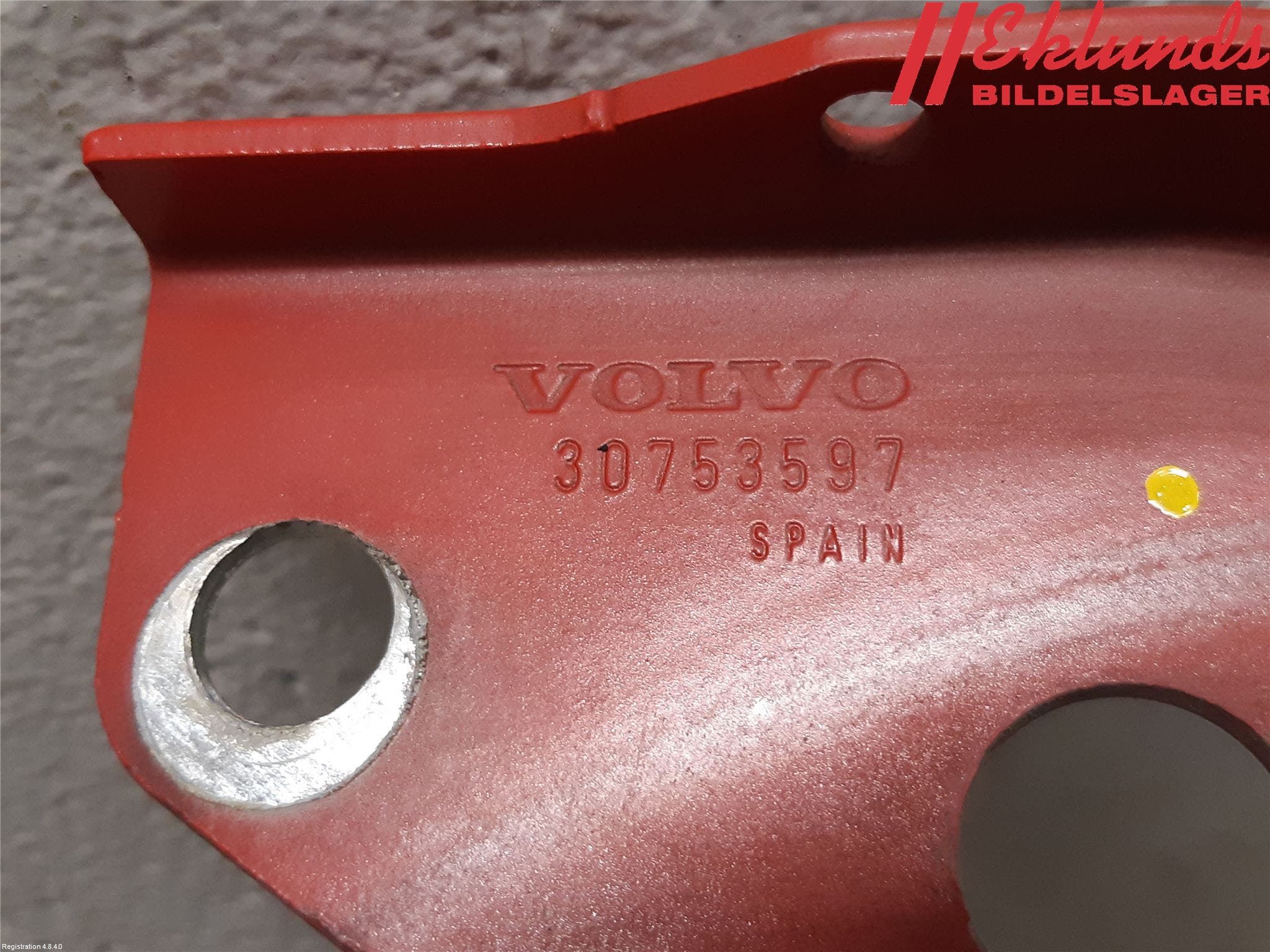 Volvo C70 06-10 Huvgångjärn