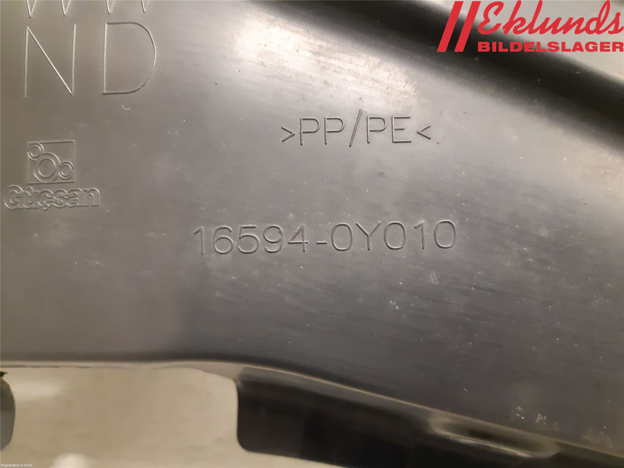 Toyota AURIS 13-19 Täckplast Front