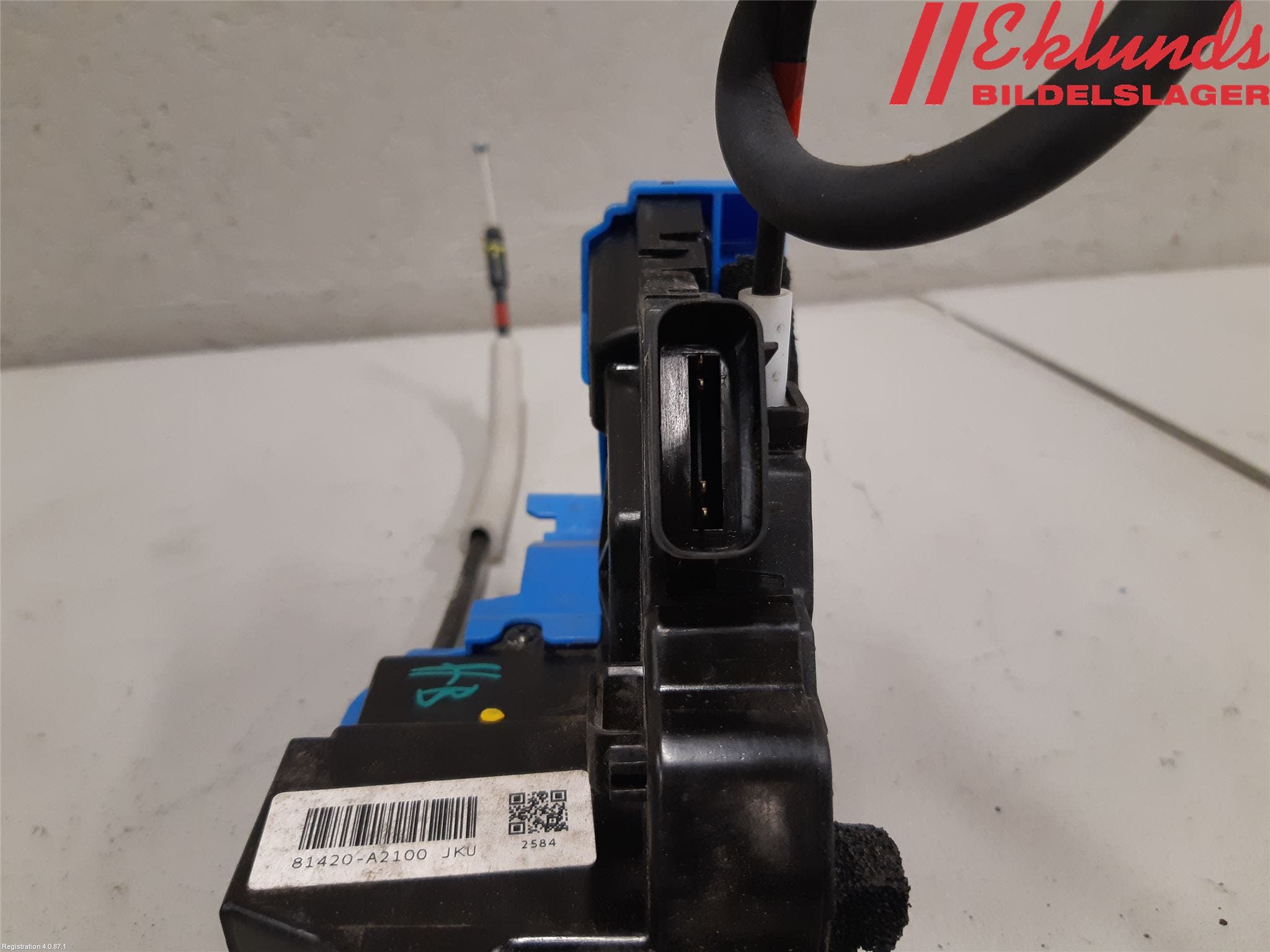 Kia CEED 12-18 Låskista-Dörrlås