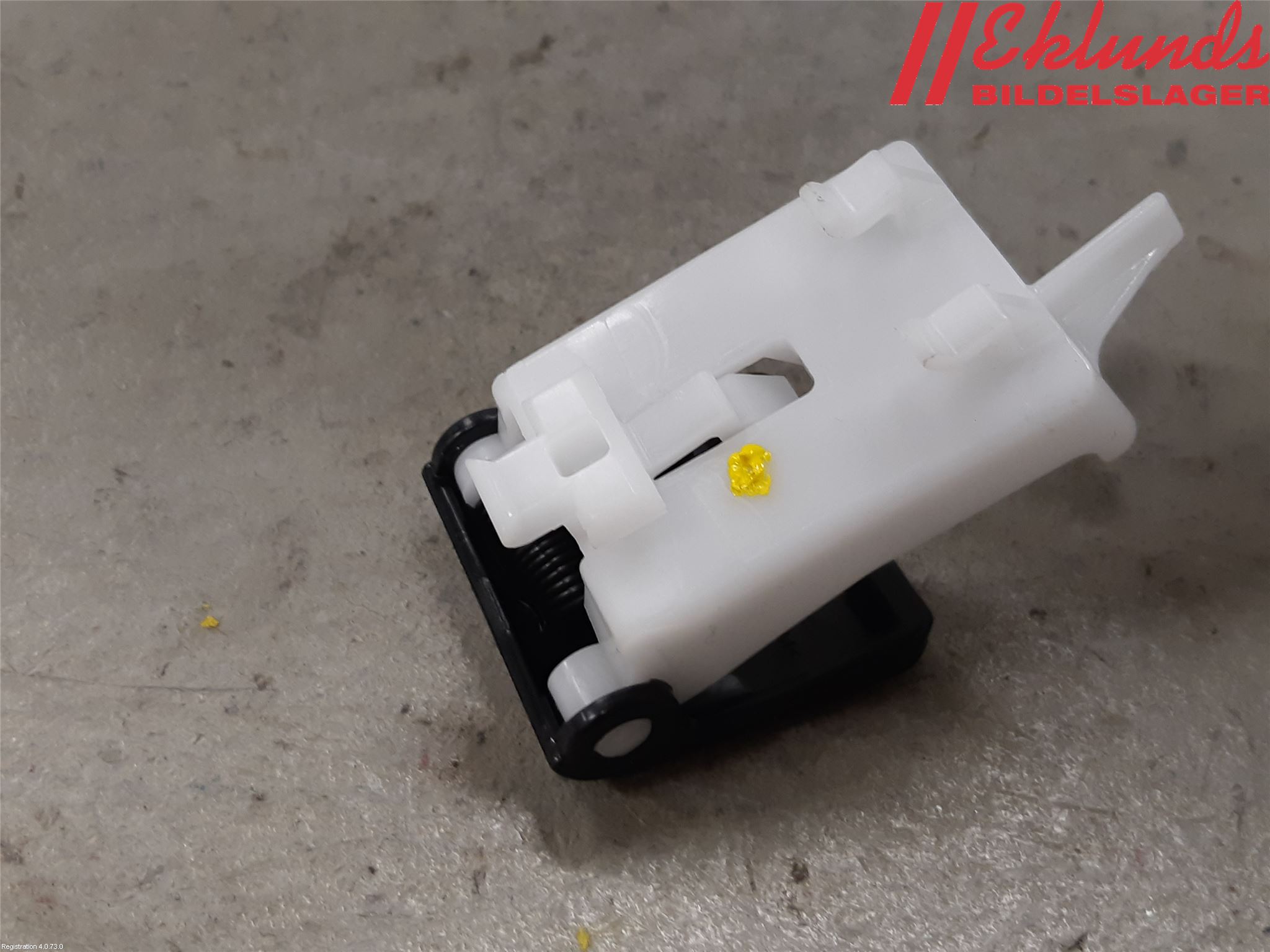 Toyota COROLLA 19- Huvlås Wire-Spak