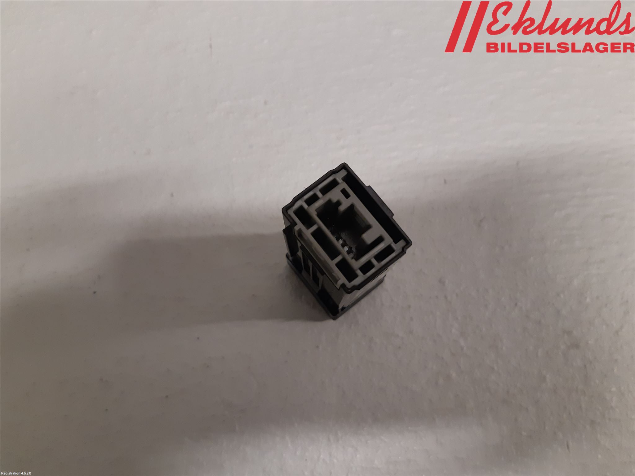 Toyota RAV4 19- Strömställare Stolvärme