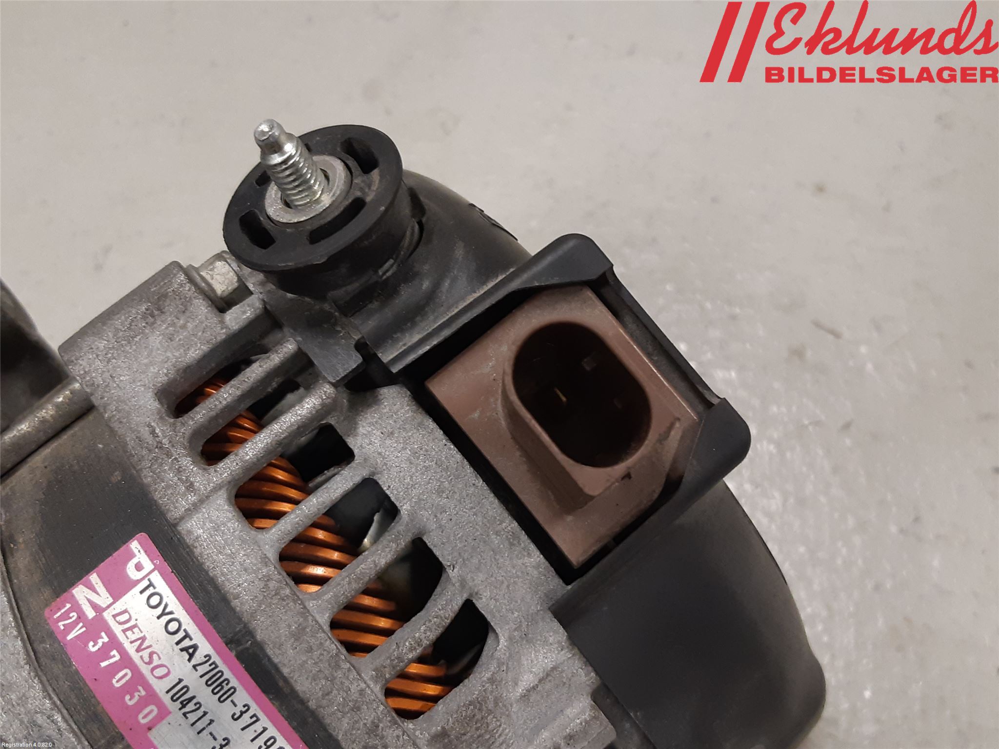 Toyota RAV4 13-18 Generator