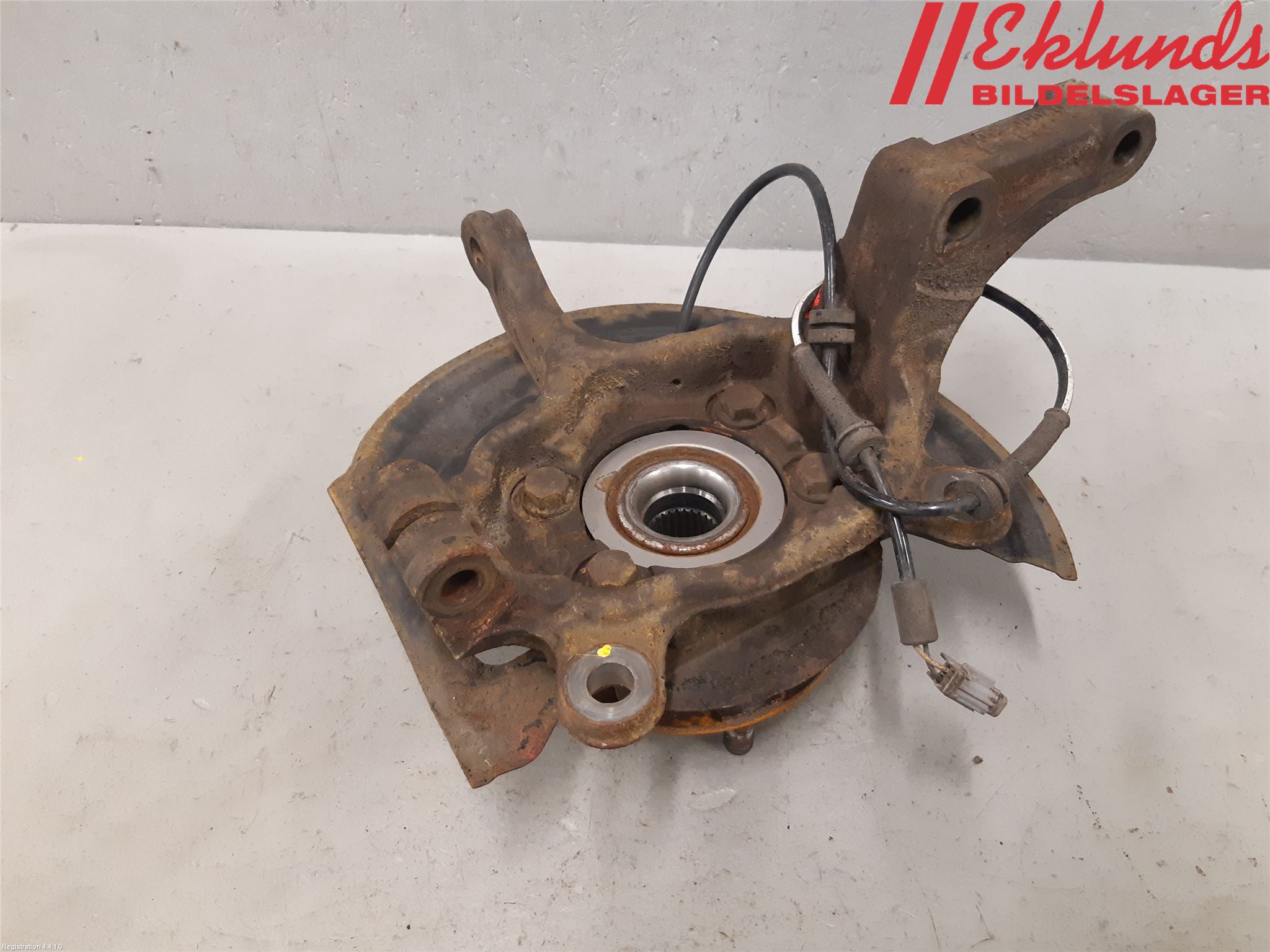 Nissan QASHQAI 10-14 Styrspindel Lagerhus Vä