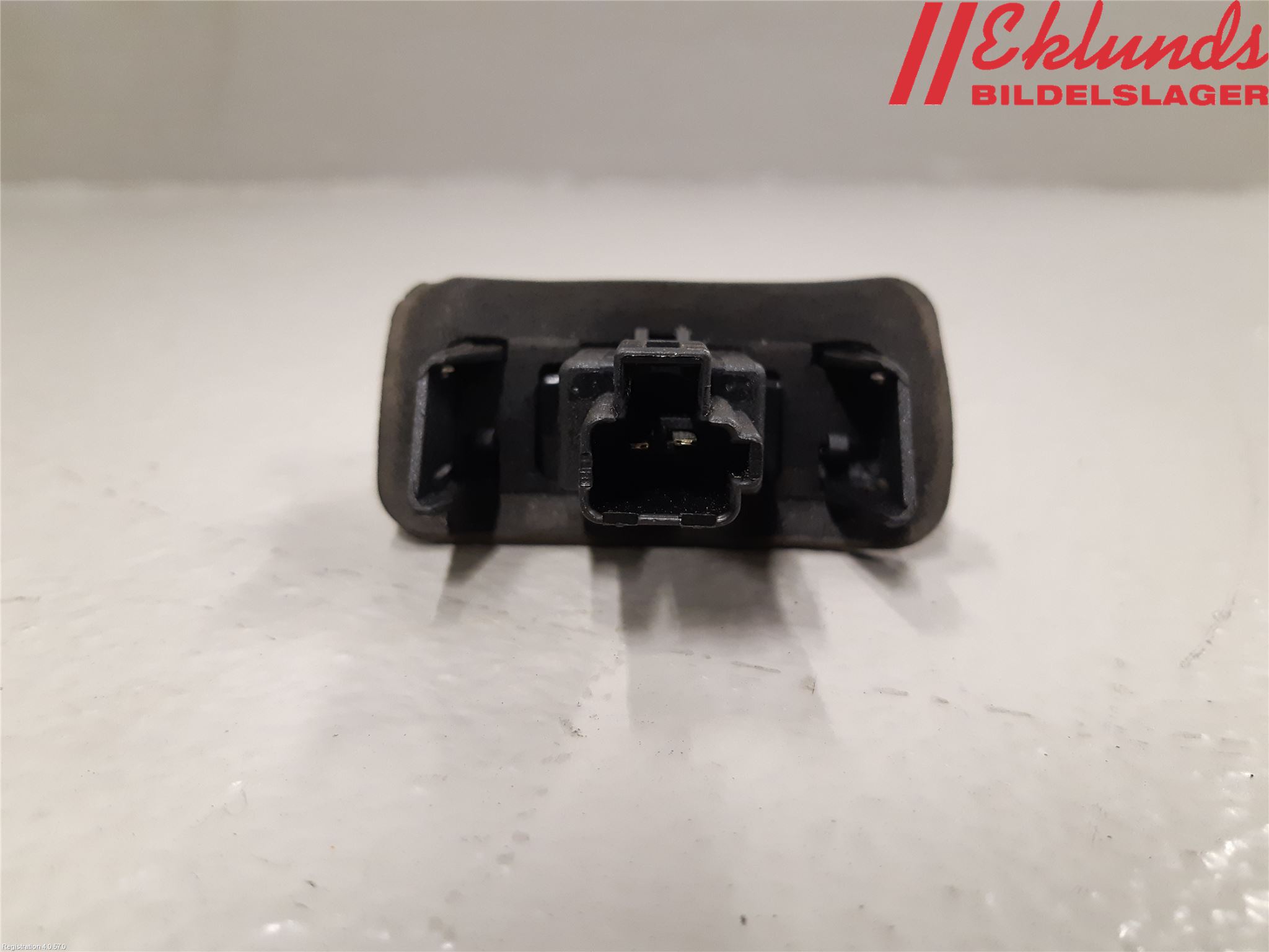 Toyota AURIS 13-19 Skylt Belysning