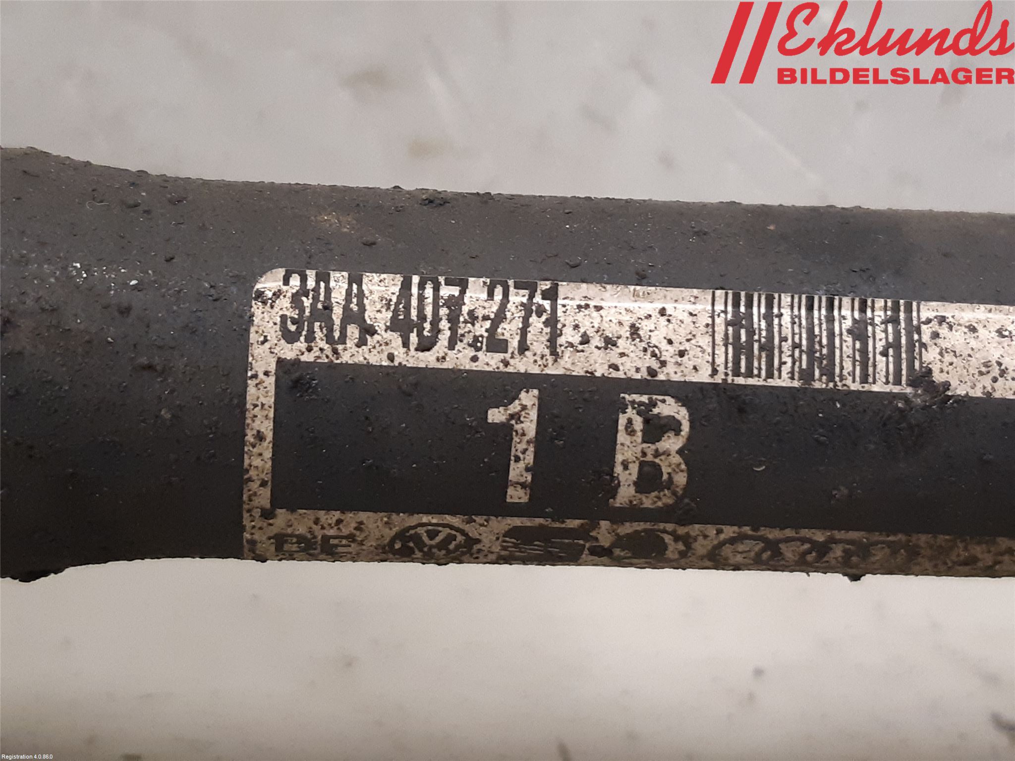 Volkswagen VW CADDY 16-20 Drivaxel Fram Vänster