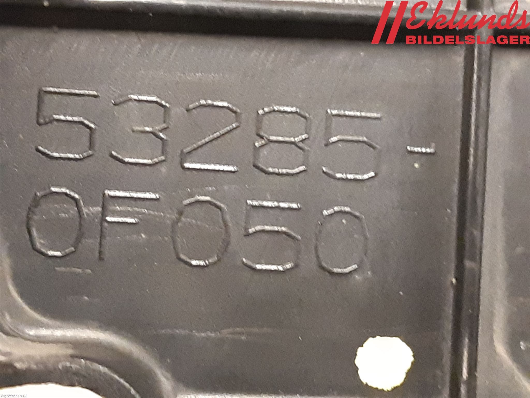 Toyota VERSO 09-18 Kylarfäste-Ram-Balk