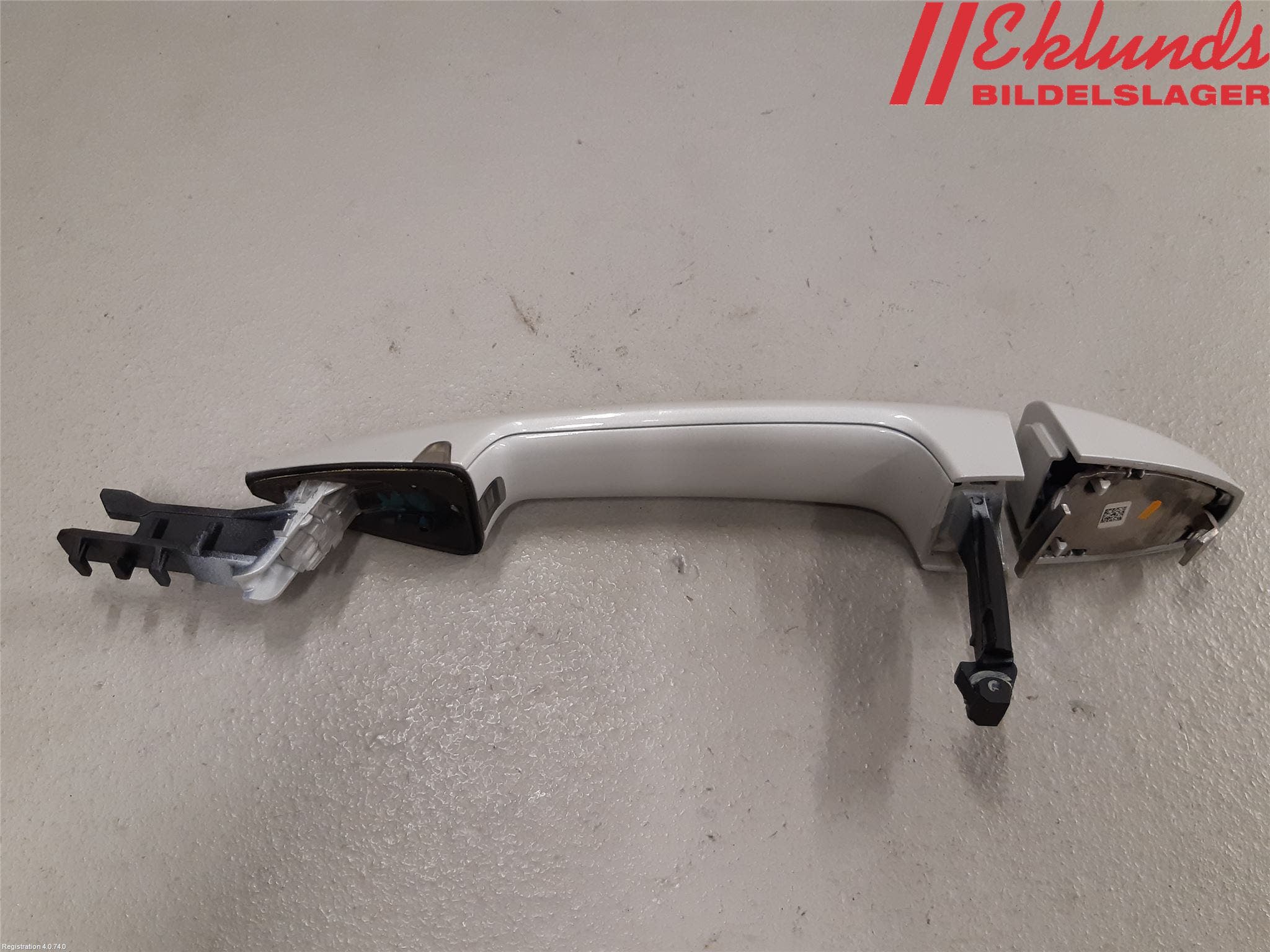 BMW X1 F48 15-22 Dörrhandtag Yttre Vä