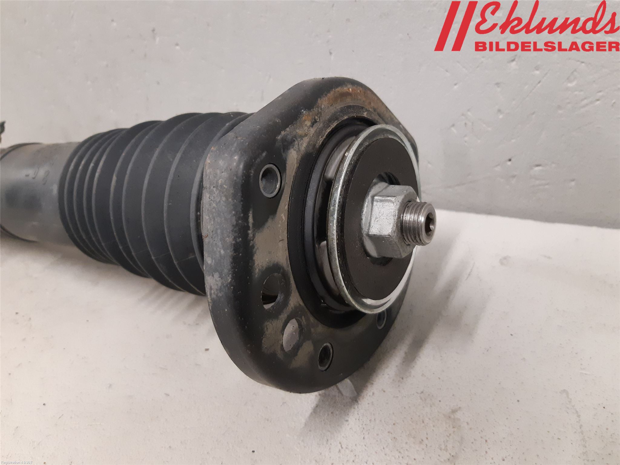 Mercedes-Benz MB SPRINTER (W907/W910) 19- Stötdämpare Fram