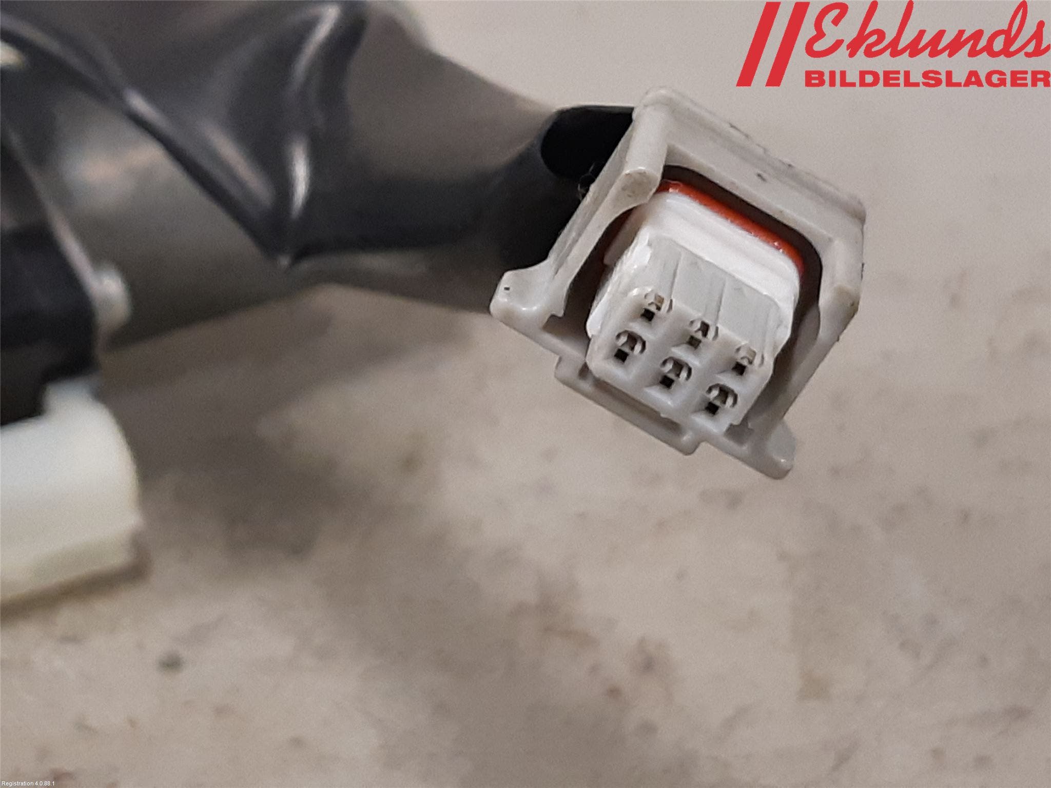 Toyota COROLLA 19- Låskista Baklucka