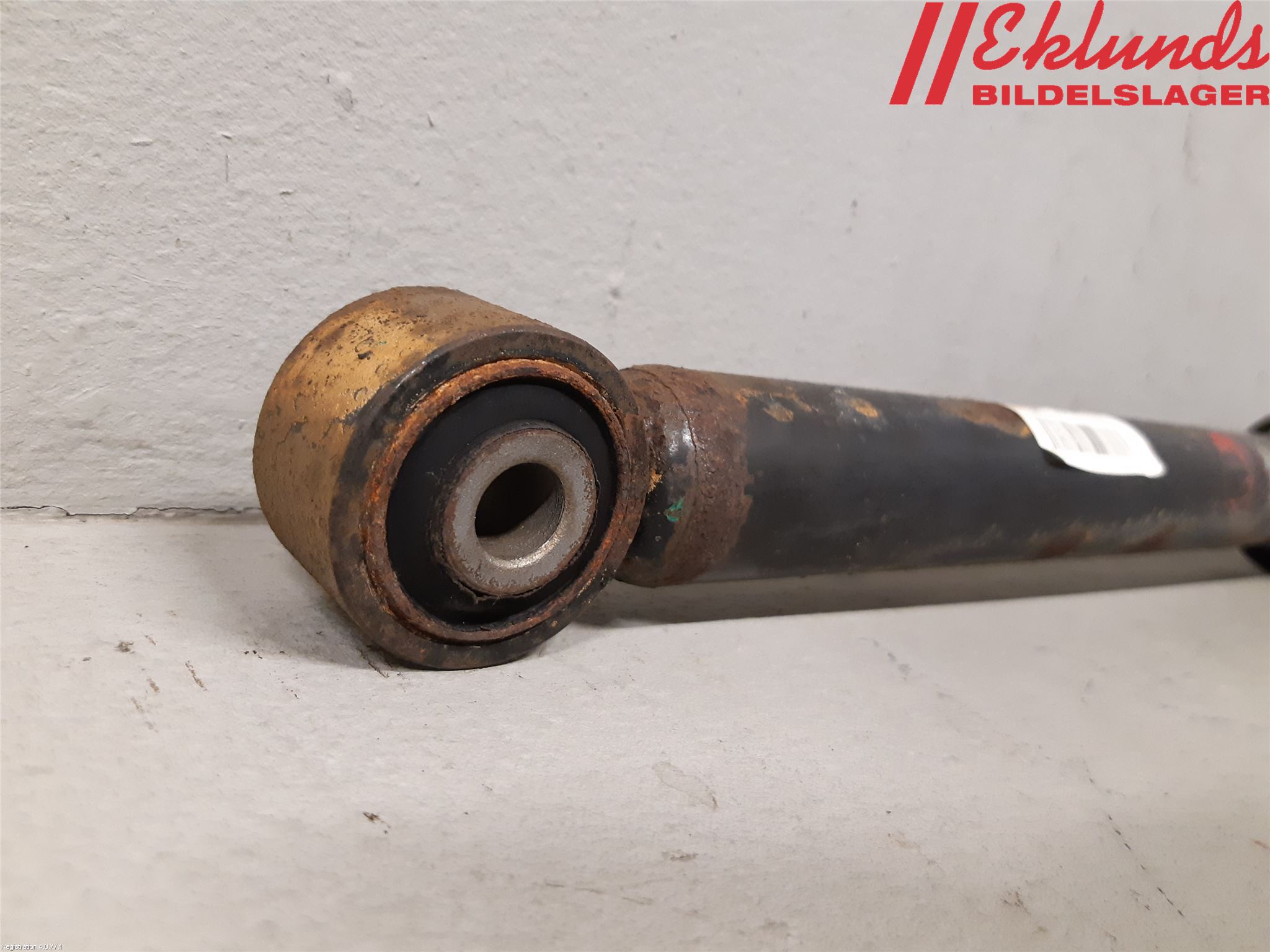 Opel ASTRA J 10-15 Stötdämpare Bak