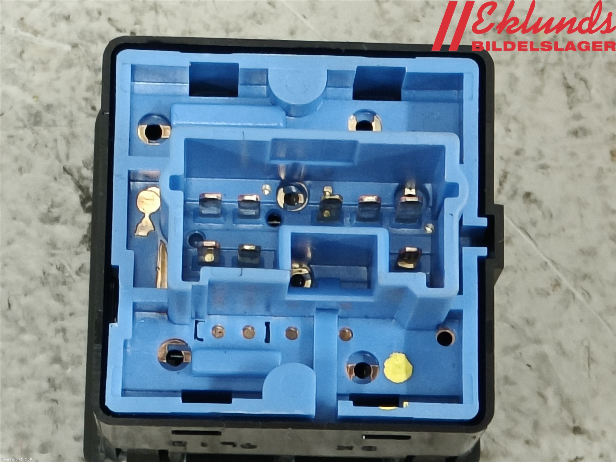 Mitsubishi ECLIPS CROSS Strömställare Stolvärme