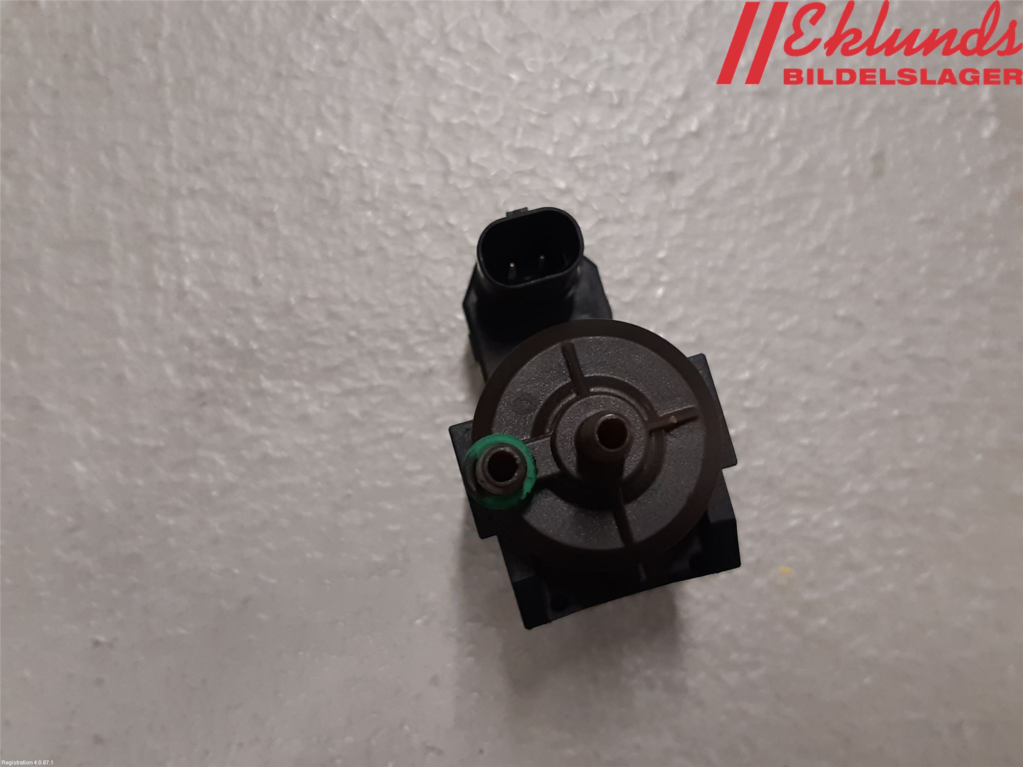 BMW 5 G30/G31/F90 17-23 Vakuumventil