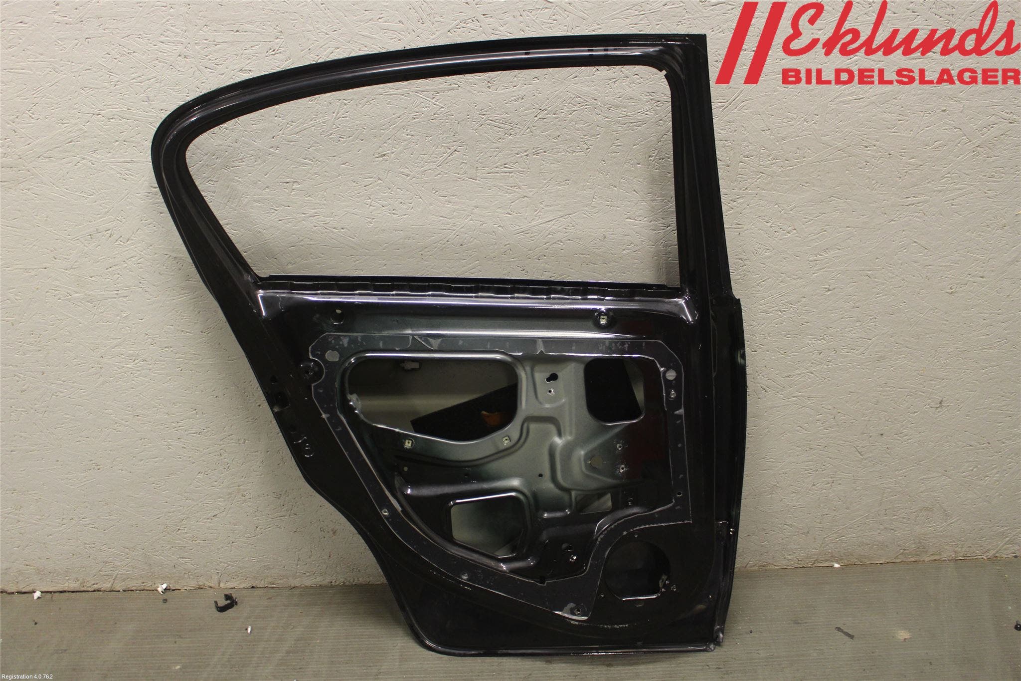 Opel CORSA D 07-14 Dörr Bak Vänster