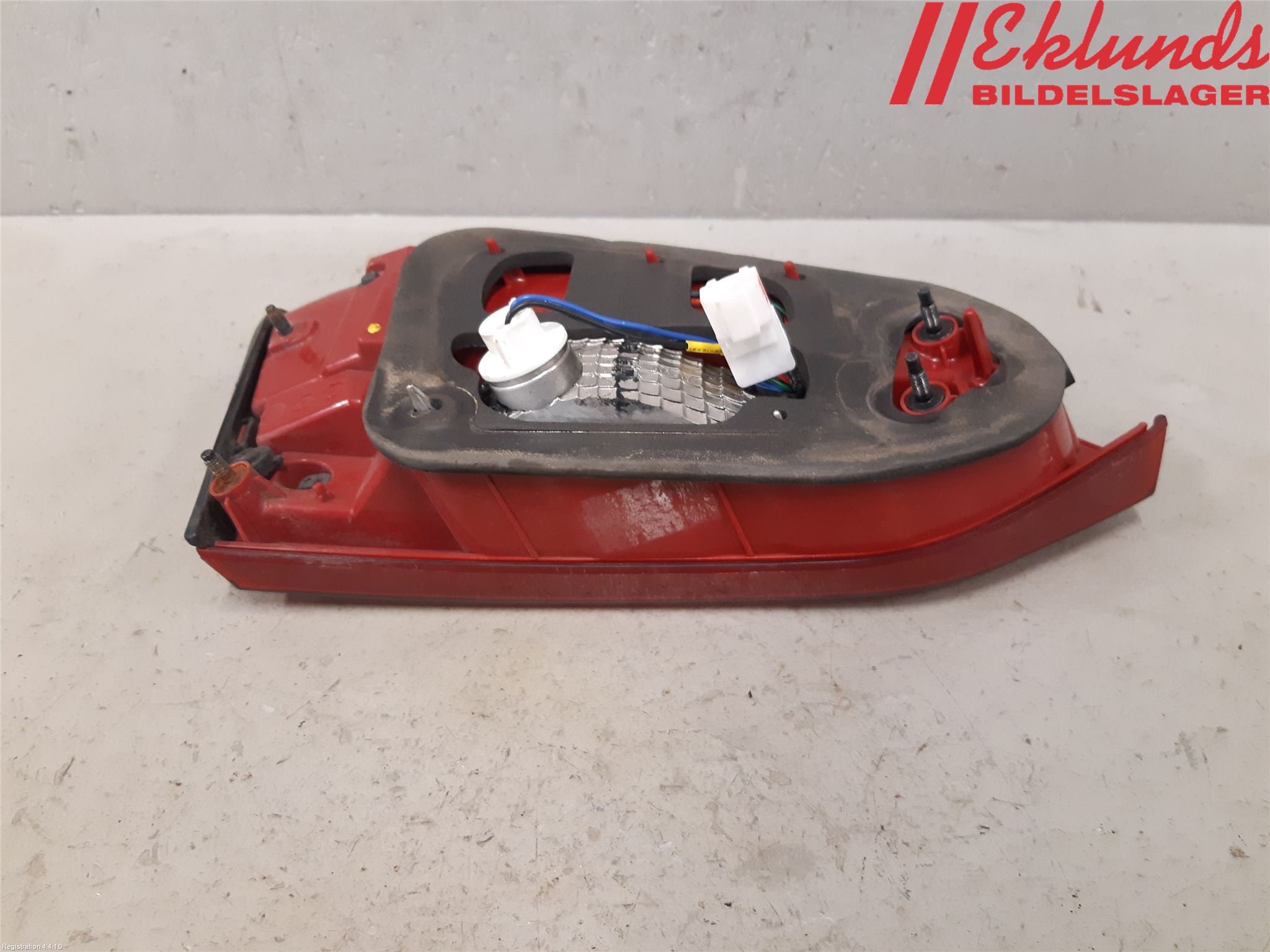 Hyundai SANTA FE 13-18 Bakljus Lucka Hö