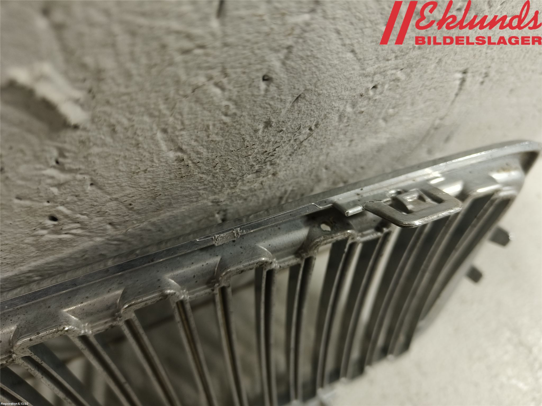 Volvo V70 05-08 Grill Komp
