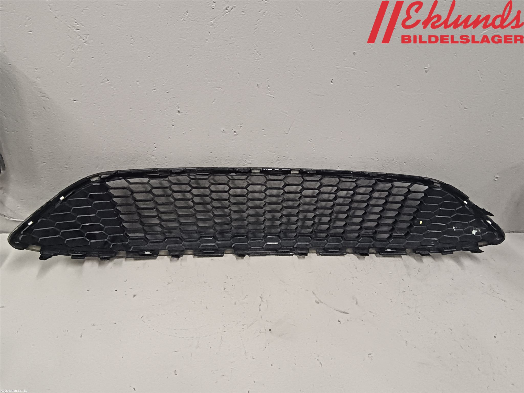 Ford FOCUS 15-18 Grill Komp