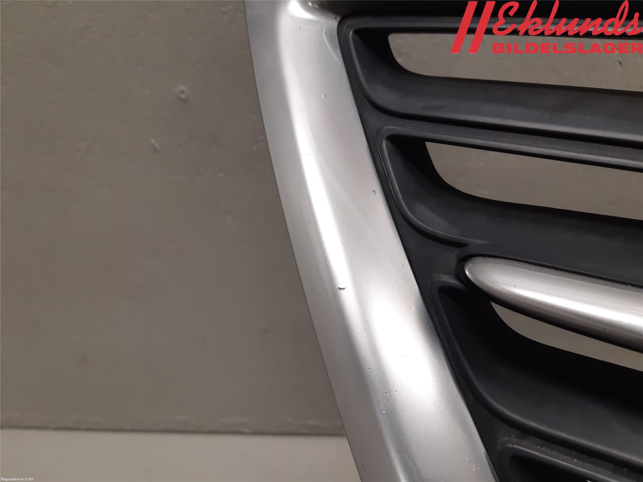 Saab 9-3 VER2/VER3 08-15 Grilldel Mitt