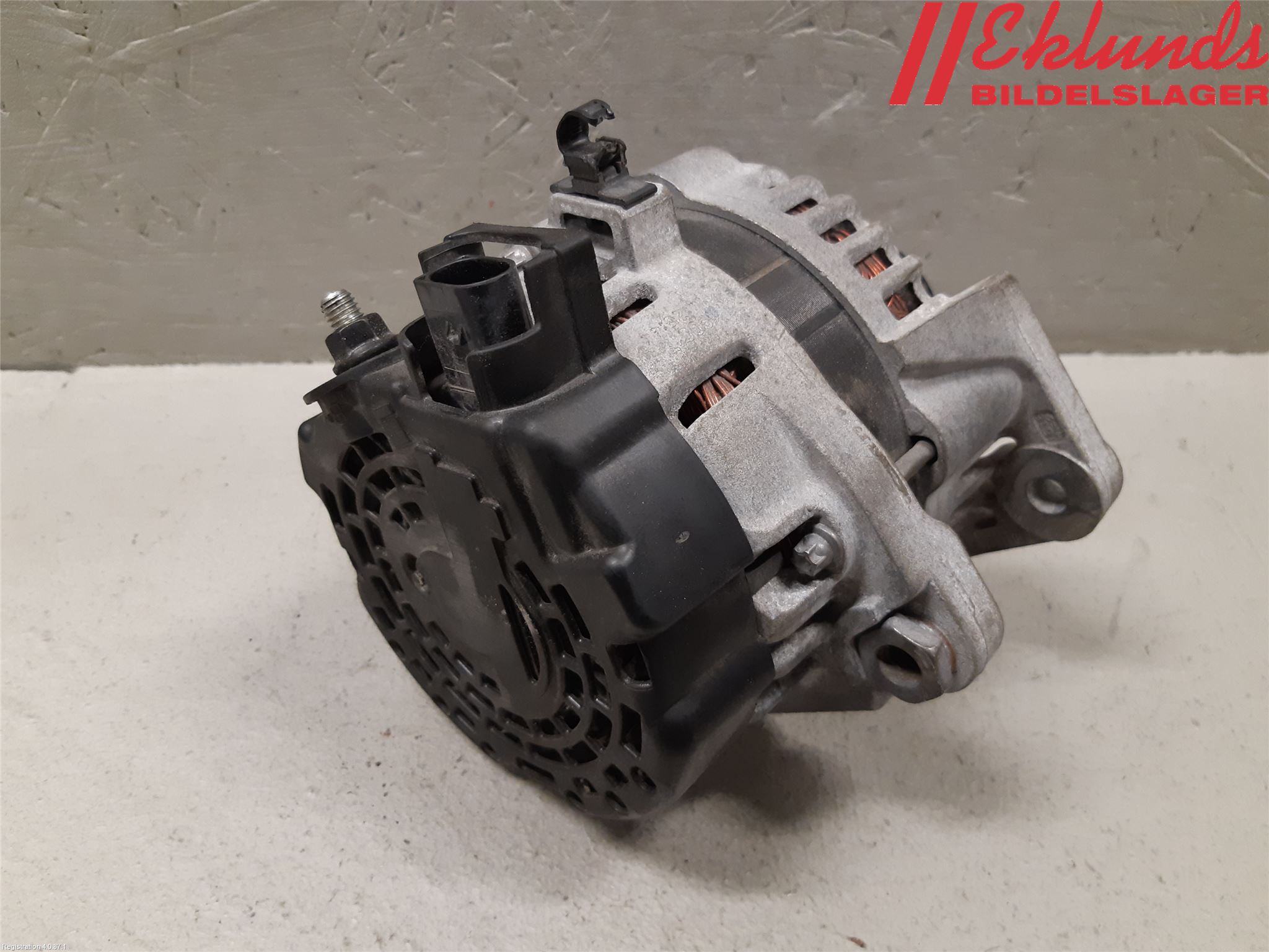 Kia STONIC 18->> Generator