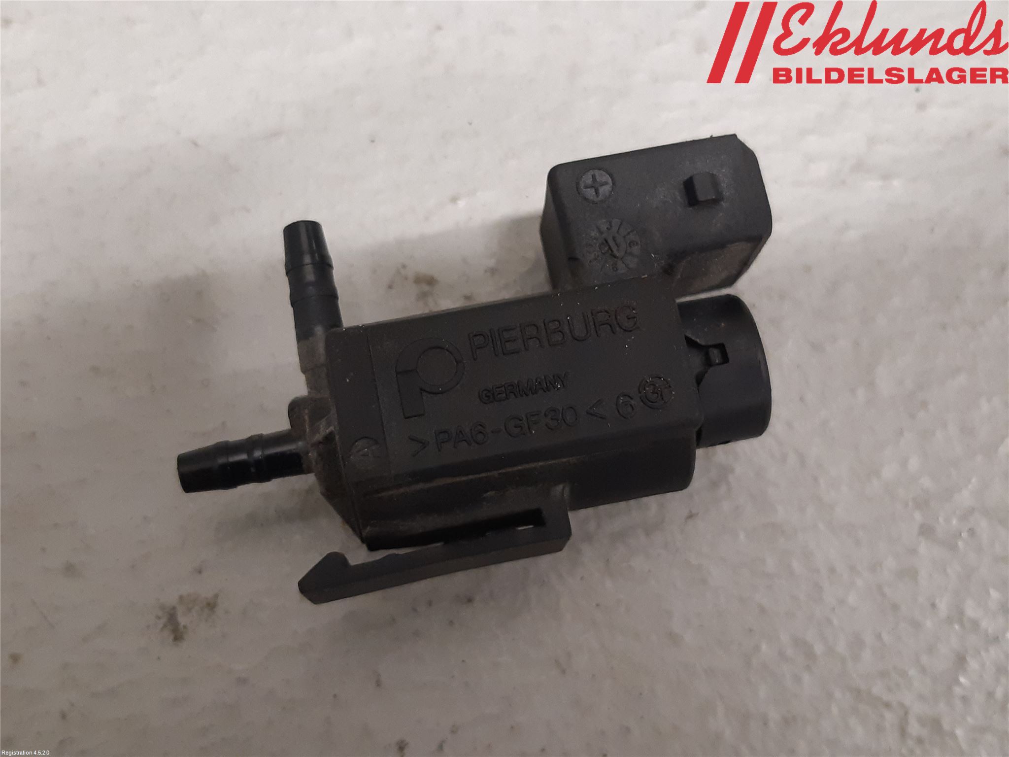 BMW 3 F30/F31/F80 12-19 Vakuumventil