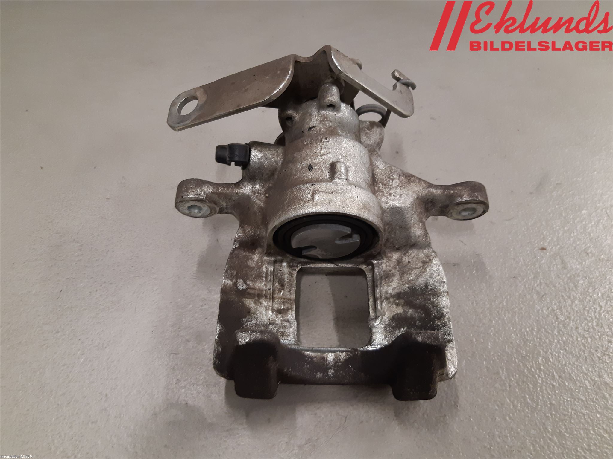 Ford TRANSIT SKÅP/BUSS 14-22 Bromsok Bak Höger