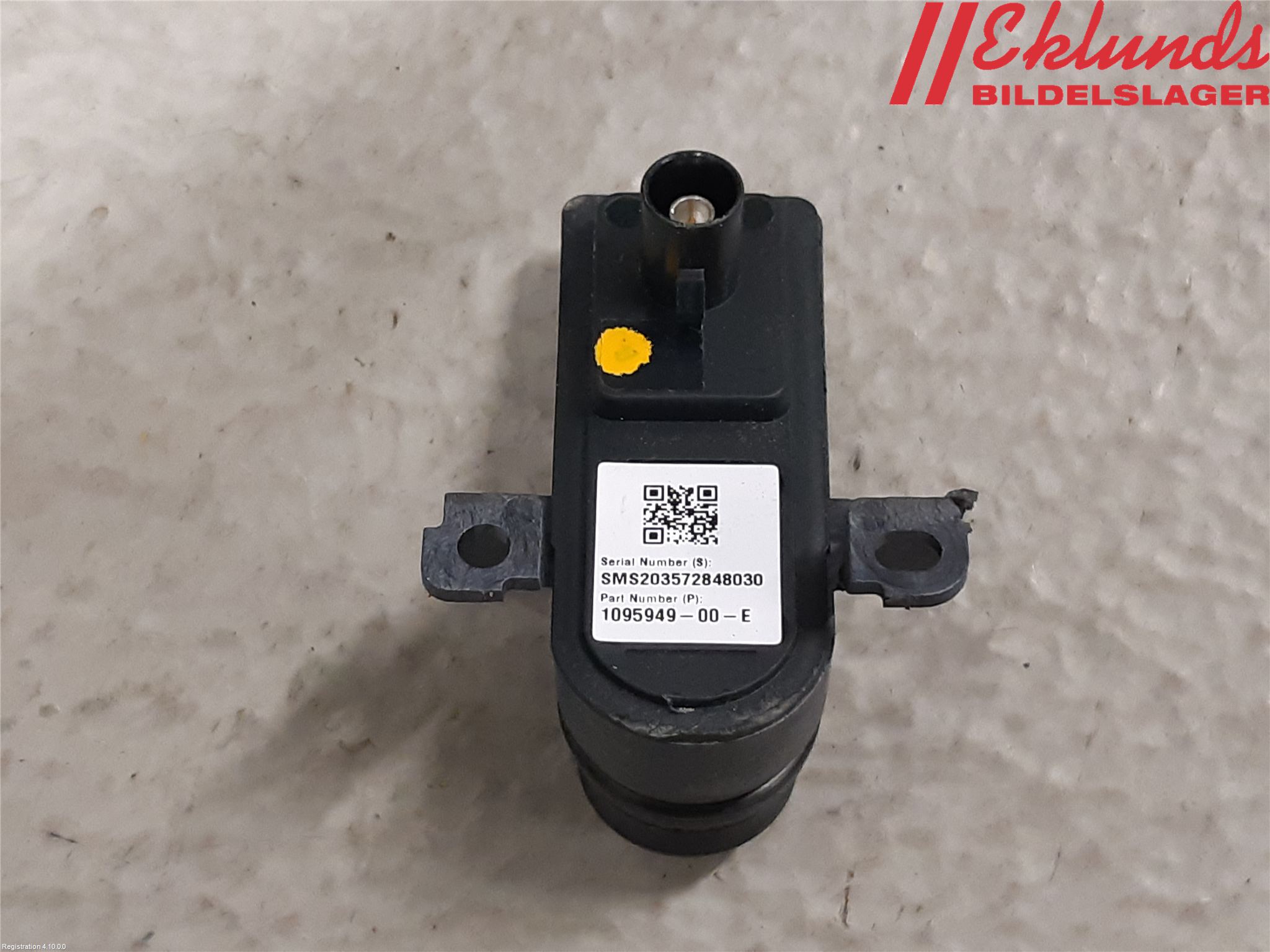 Tesla MODEL 3 17- Parkeringshjälp Kamera