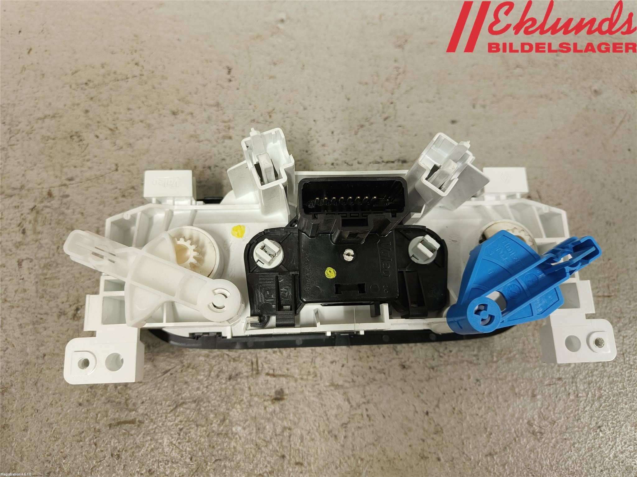 Renault TRAFIC/E-TECH 15- Värmereglage