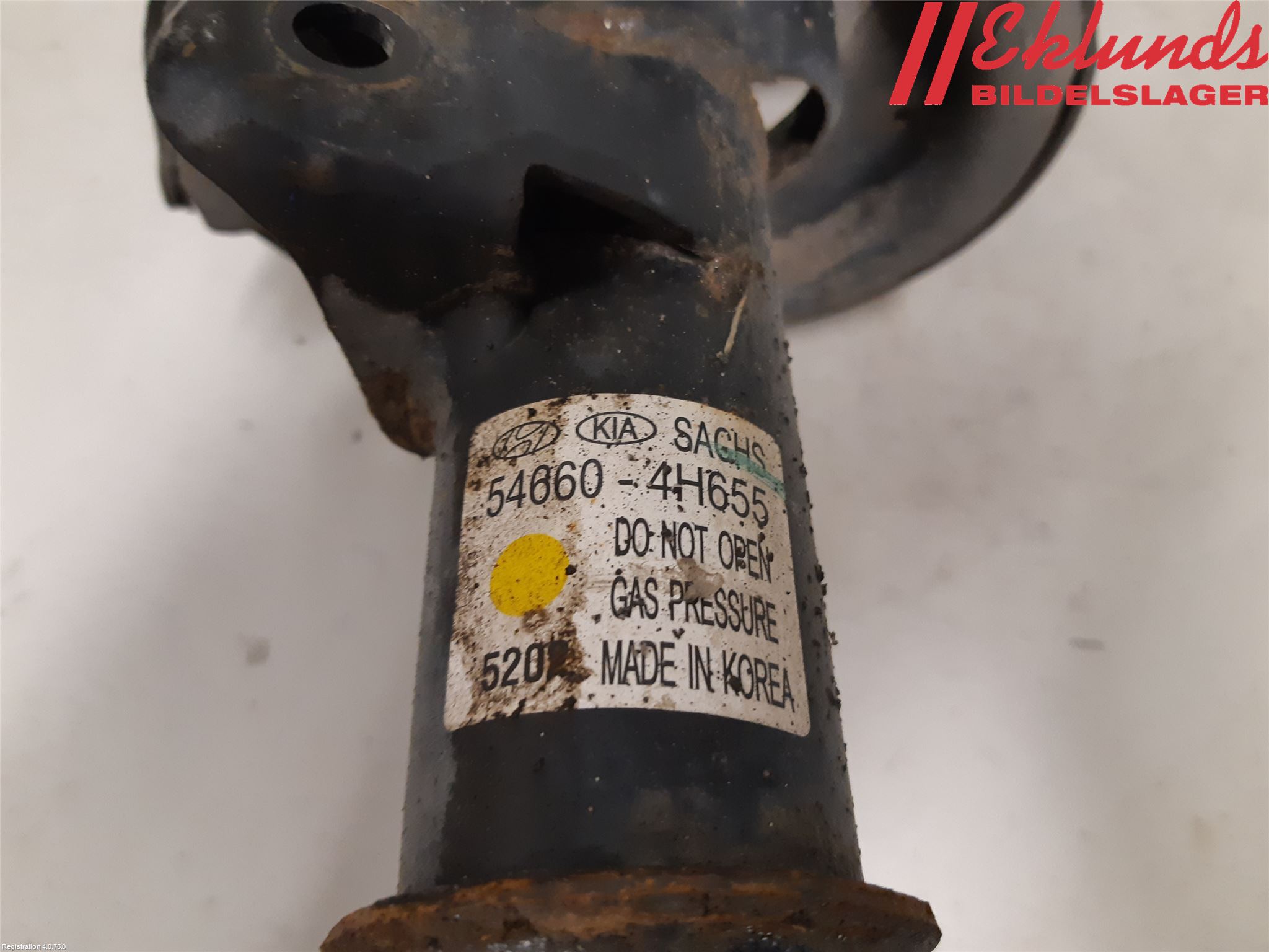 Hyundai H-1/STAREX 08-21 Fjäderben Fram Höger