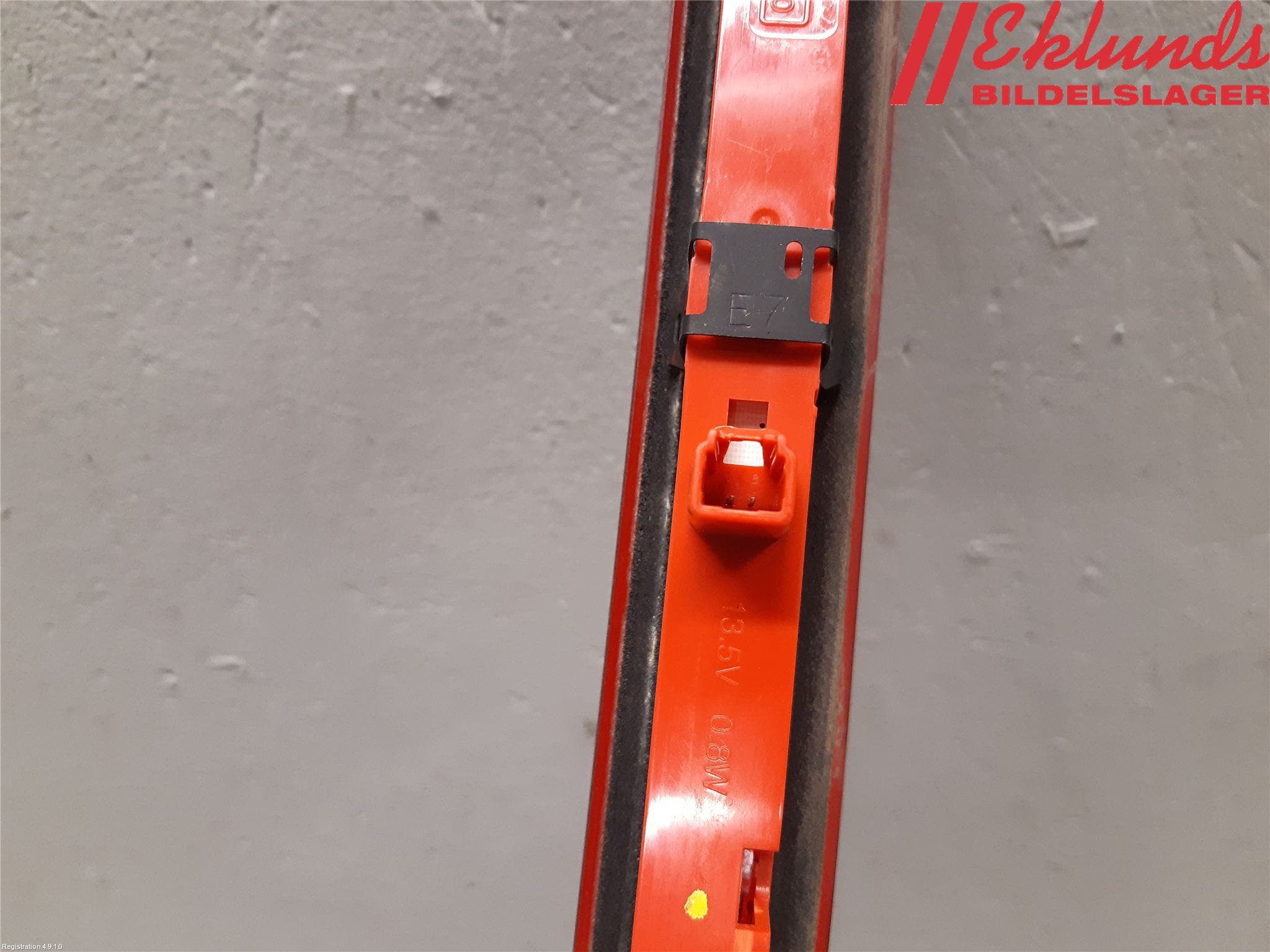 Ford KUGA 17-19 Bromsljus Bakruta